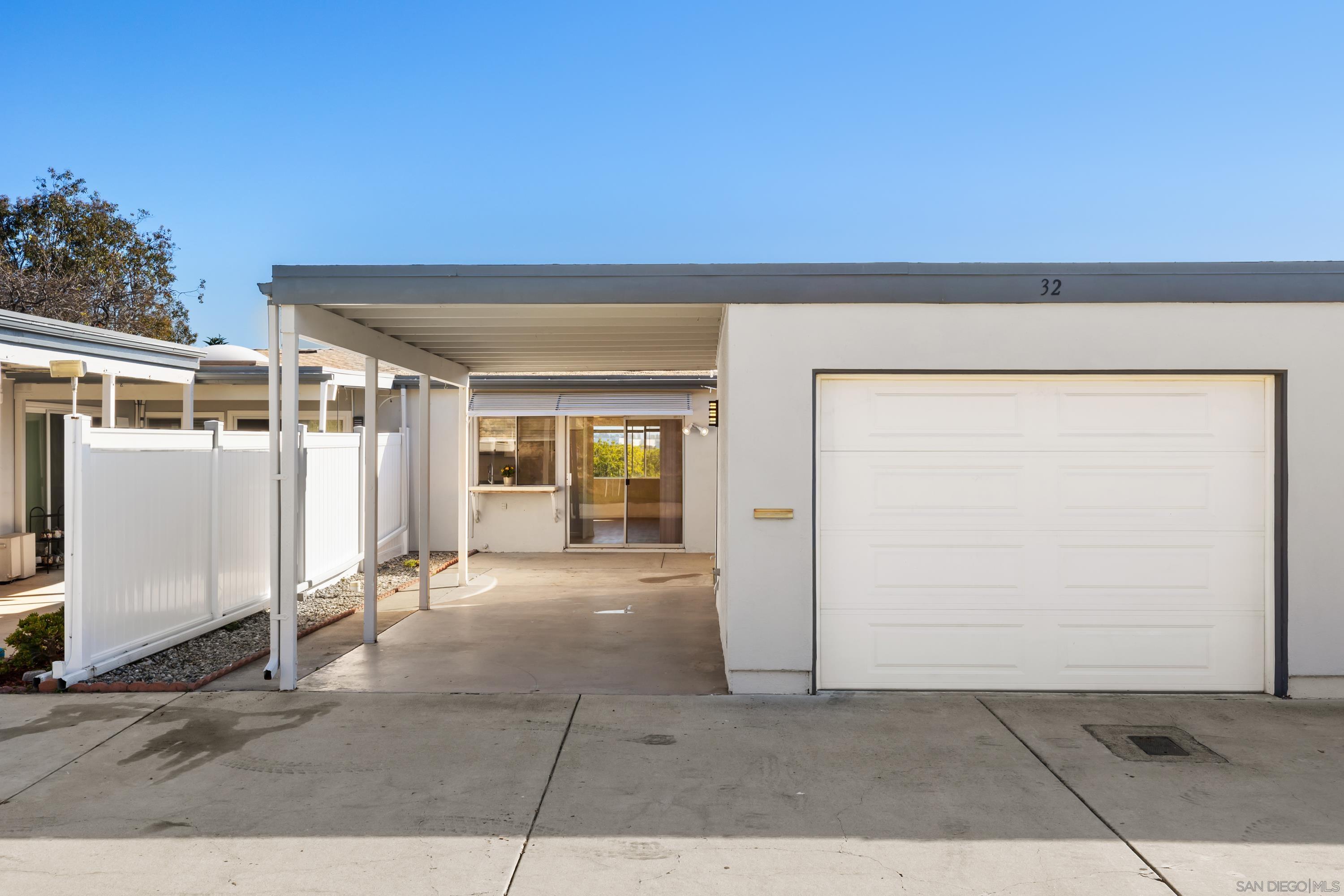 Detail Gallery Image 14 of 41 For 3875  Vista Campana  #32,  Oceanside,  CA 92057 - 1 Beds | 1 Baths