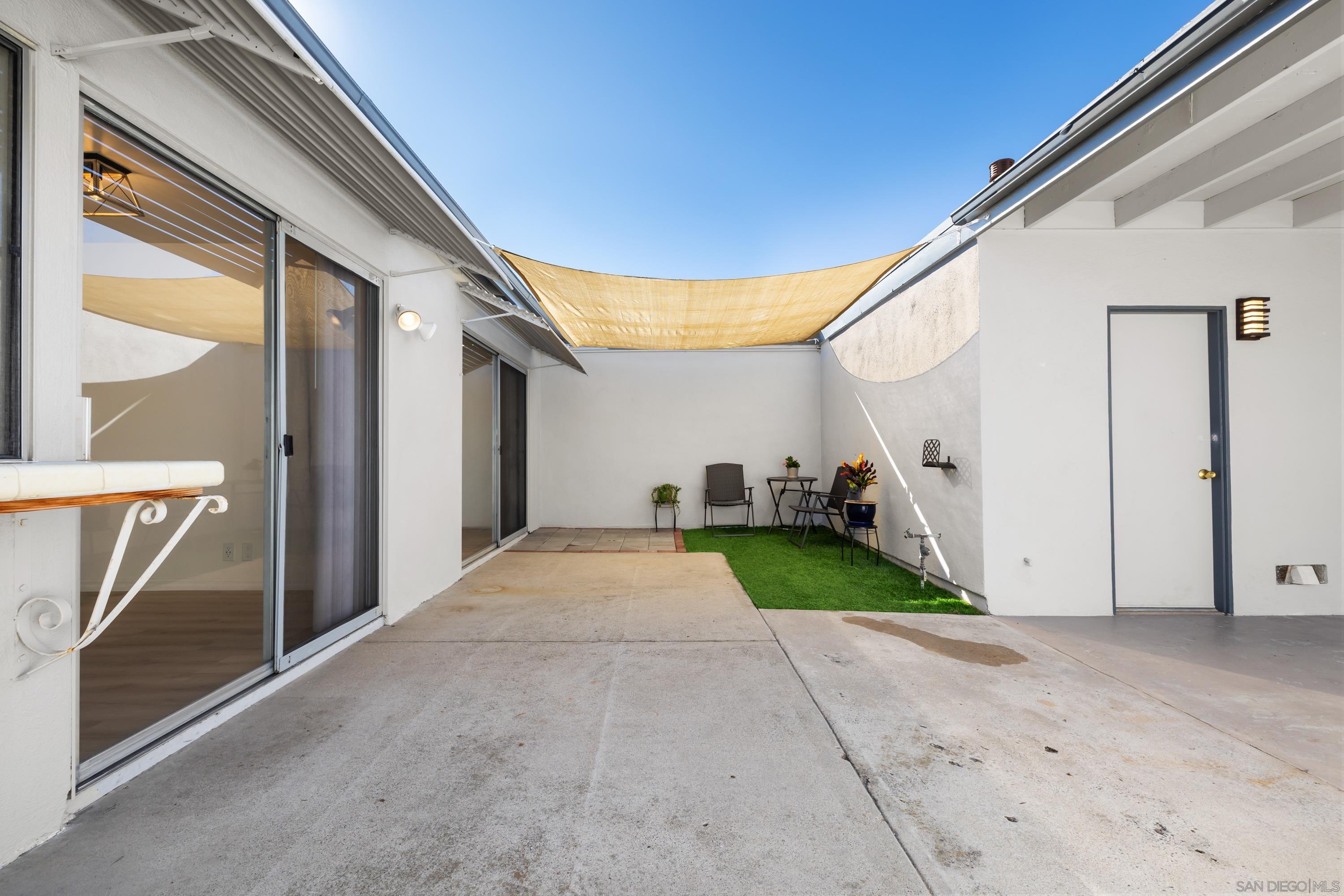 Detail Gallery Image 21 of 38 For 3875  Vista Campana  #32,  Oceanside,  CA 92057 - 1 Beds | 1 Baths