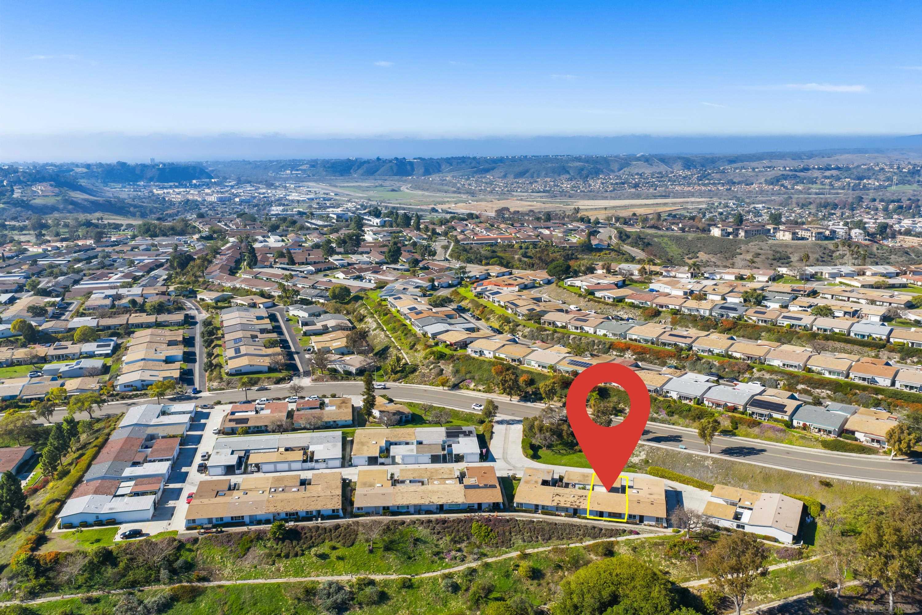 Detail Gallery Image 6 of 38 For 3875  Vista Campana  #32,  Oceanside,  CA 92057 - 1 Beds | 1 Baths