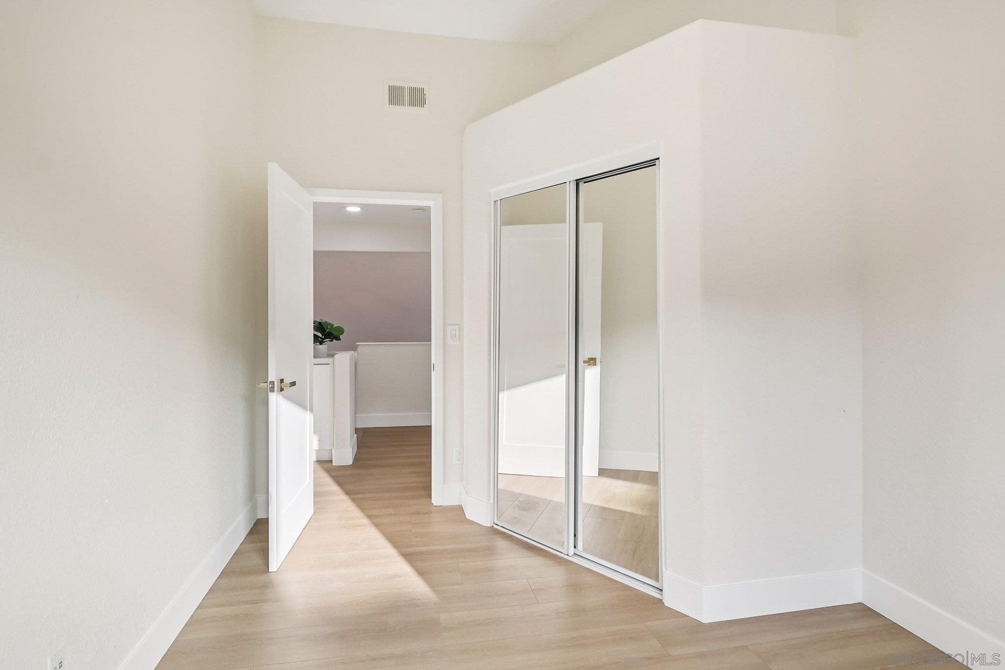 Detail Gallery Image 19 of 49 For 664  Crescent Dr, Chula Vista,  CA 91911 - 5 Beds | 3 Baths