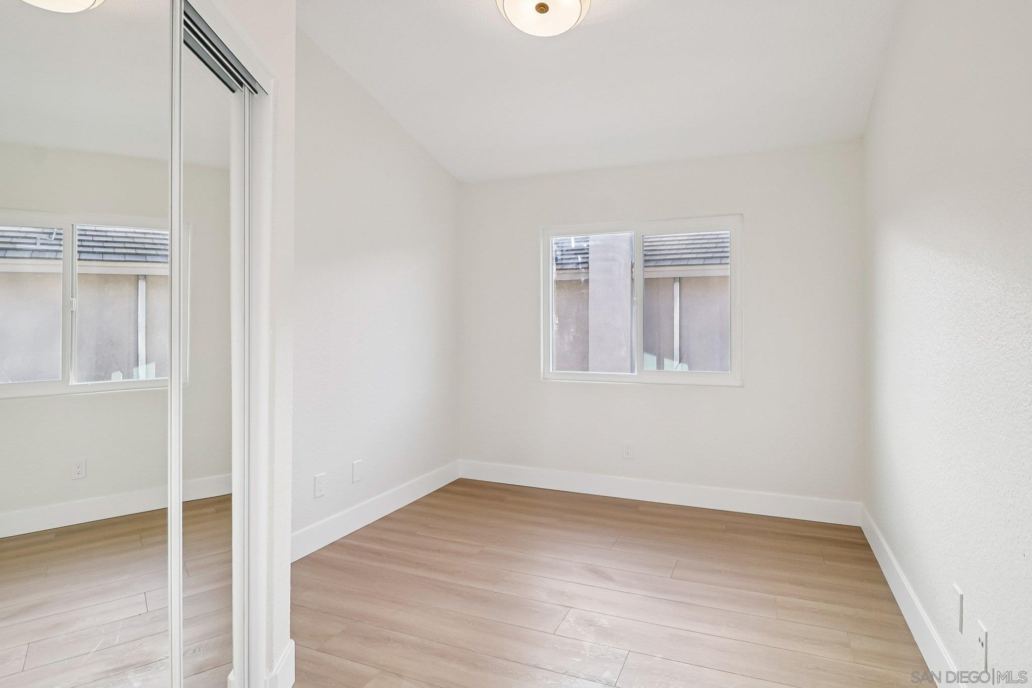 Detail Gallery Image 20 of 49 For 664  Crescent Dr, Chula Vista,  CA 91911 - 5 Beds | 3 Baths