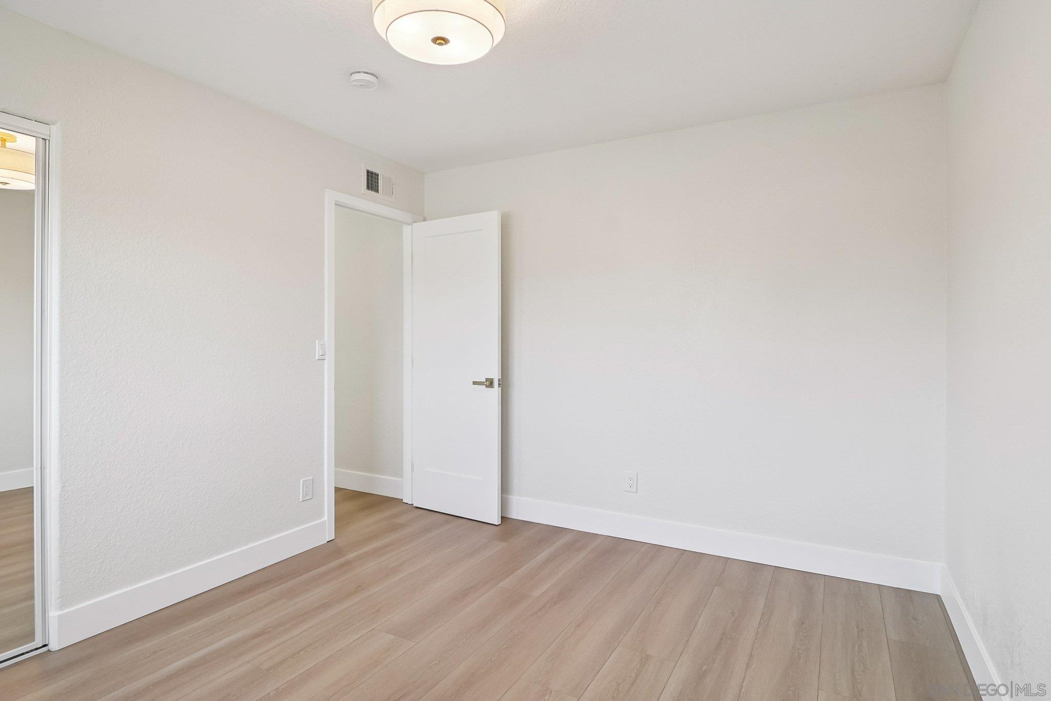 Detail Gallery Image 34 of 49 For 664  Crescent Dr, Chula Vista,  CA 91911 - 5 Beds | 3 Baths