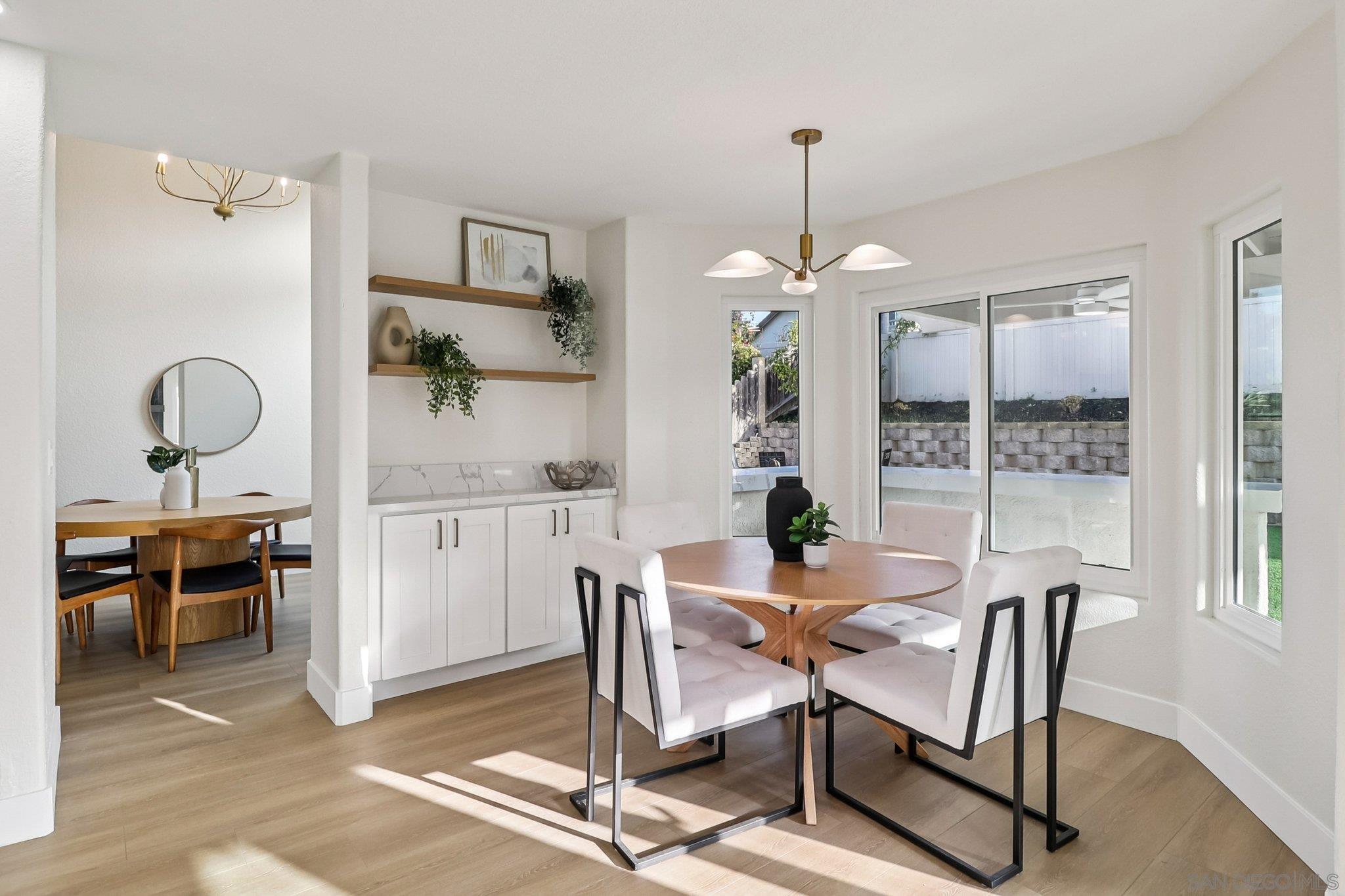 Detail Gallery Image 9 of 49 For 664  Crescent Dr, Chula Vista,  CA 91911 - 5 Beds | 3 Baths