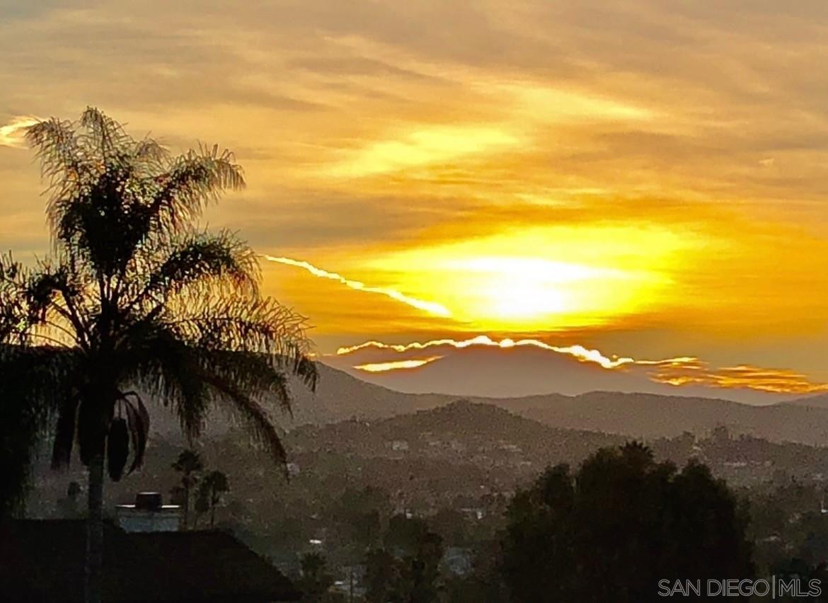 Detail Gallery Image 32 of 40 For 1412  Timber Gln, Escondido,  CA 92027 - 3 Beds | 2 Baths