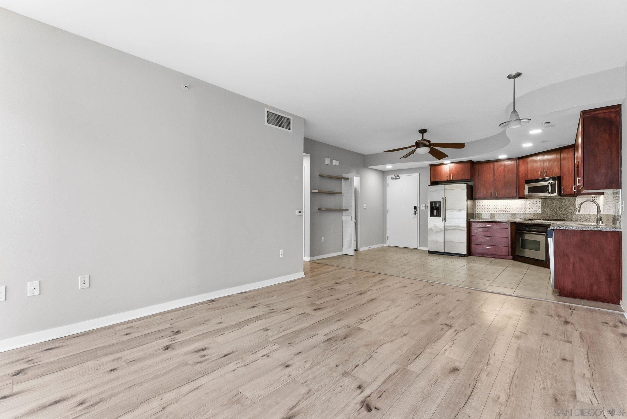 Detail Gallery Image 10 of 35 For 550  15th St  #206,  San Diego,  CA 92101 - 2 Beds | 1 Baths