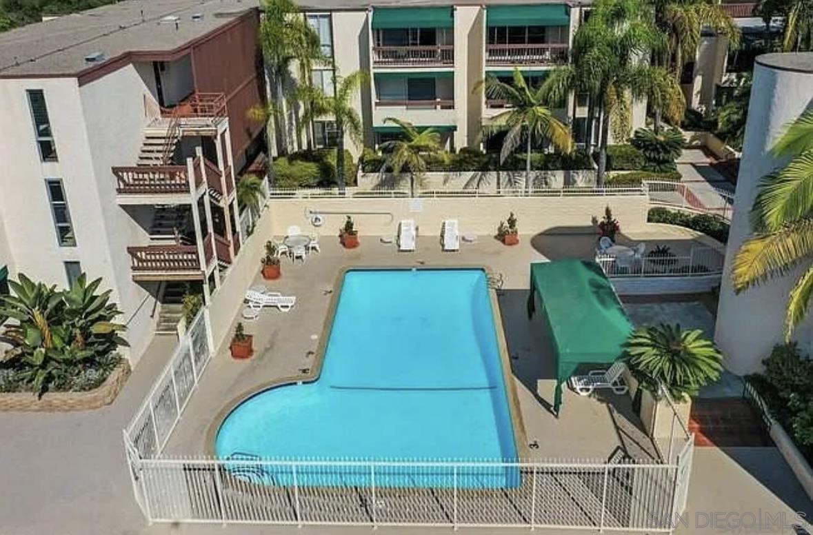 Detail Gallery Image 10 of 15 For 6455  La Jolla Blvd, La Jolla,  CA 92037 - 1 Beds | 1 Baths