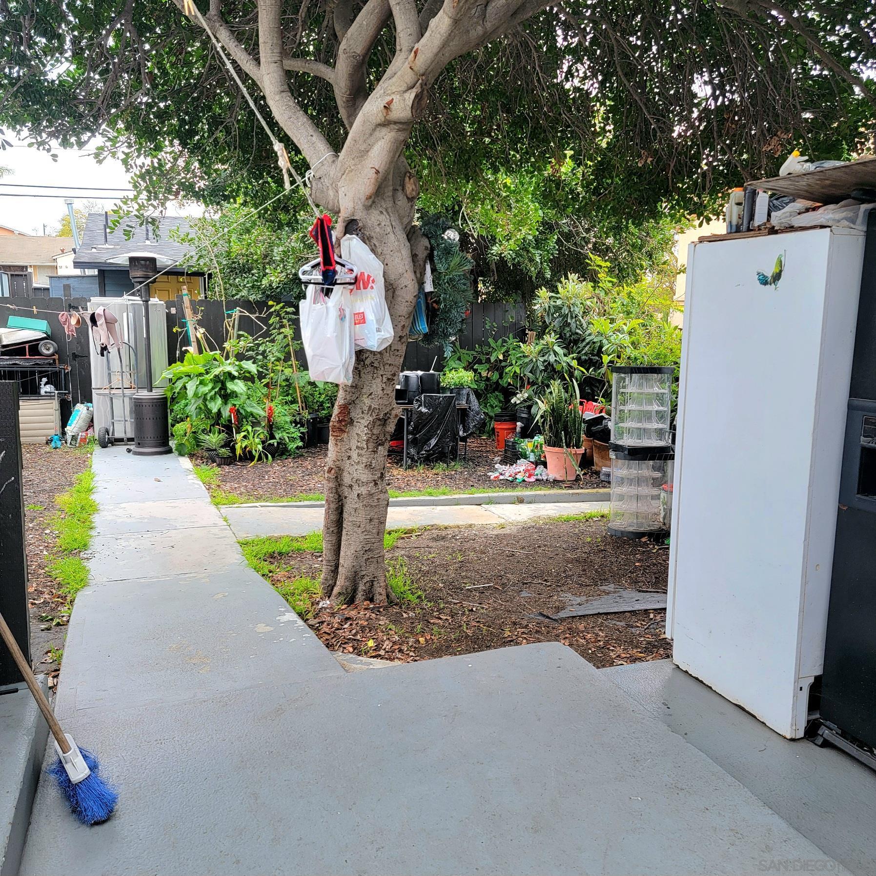 Detail Gallery Image 21 of 35 For 2743-2745  Ridgeway Dr., National City,  CA 91950 - 6 Beds | 3 Baths