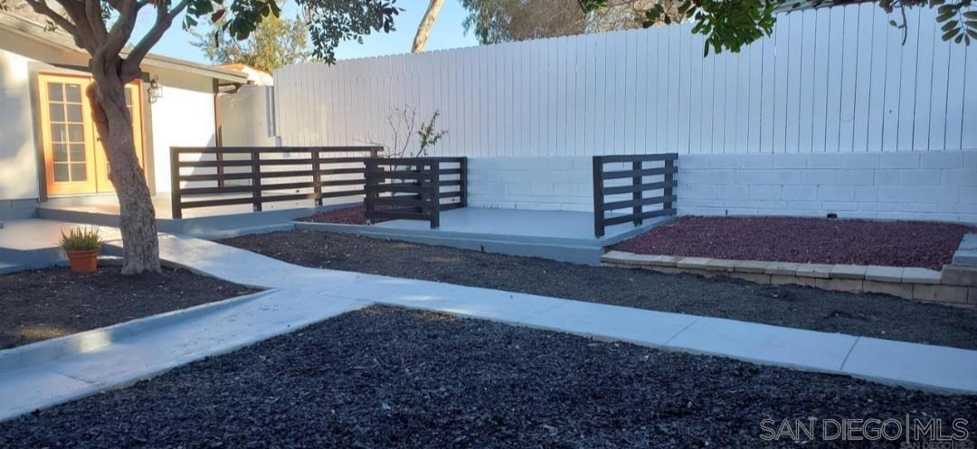 Detail Gallery Image 22 of 35 For 2743-2745  Ridgeway Dr., National City,  CA 91950 - 6 Beds | 3 Baths