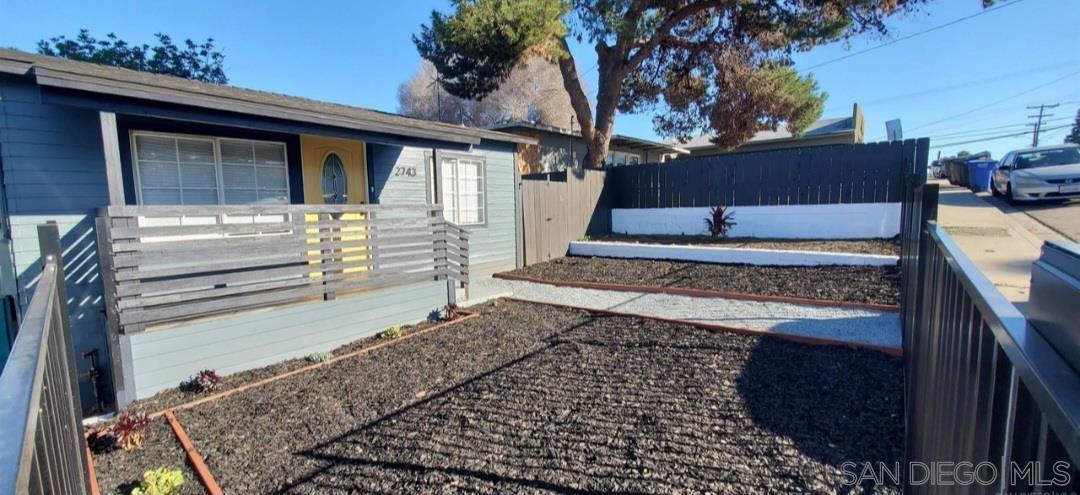 Detail Gallery Image 24 of 35 For 2743-2745  Ridgeway Dr., National City,  CA 91950 - 6 Beds | 3 Baths