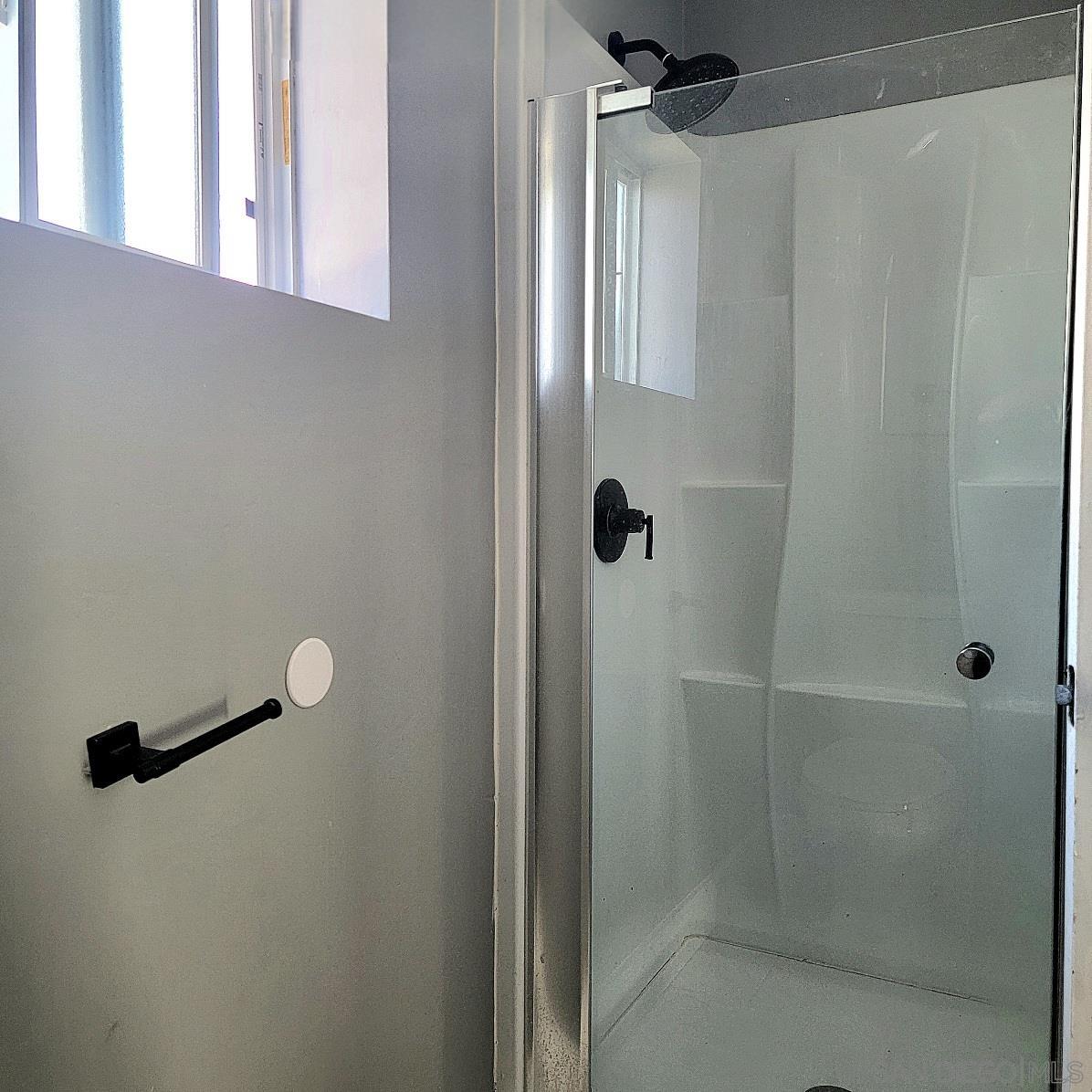 Detail Gallery Image 31 of 35 For 2743-2745  Ridgeway Dr., National City,  CA 91950 - 6 Beds | 3 Baths