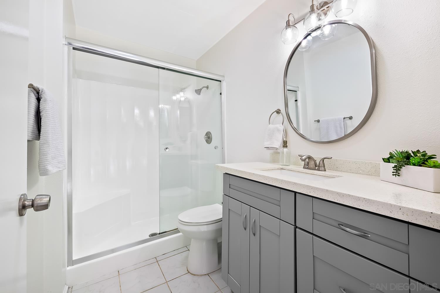 Detail Gallery Image 18 of 20 For 3219  Midway Dr  #407,  San Diego,  CA 92110 - 2 Beds | 2 Baths