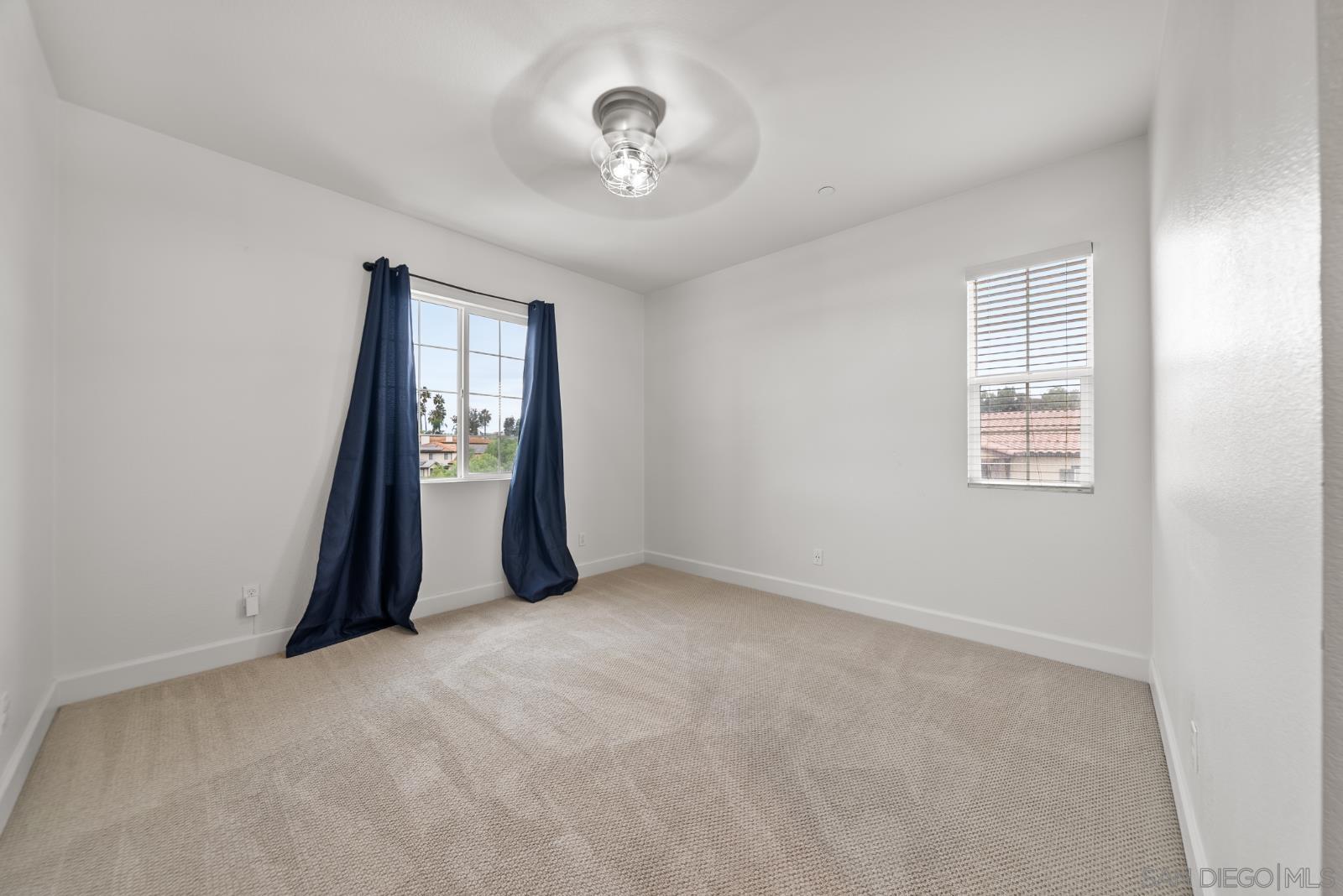 Detail Gallery Image 20 of 31 For 8304  the Grant Place, Bonita,  CA 91902 - 5 Beds | 4/1 Baths