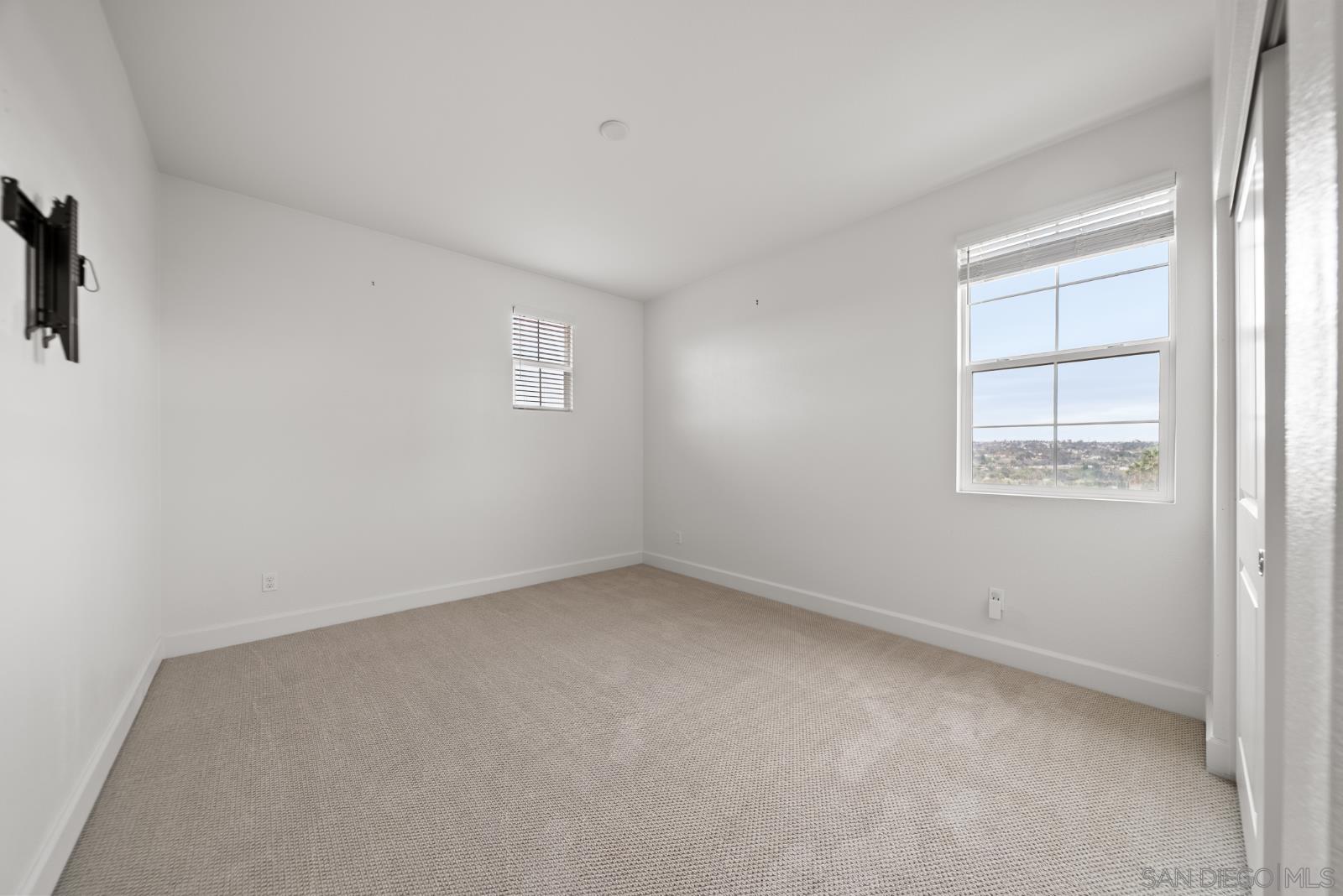 Detail Gallery Image 21 of 31 For 8304  the Grant Place, Bonita,  CA 91902 - 5 Beds | 4/1 Baths