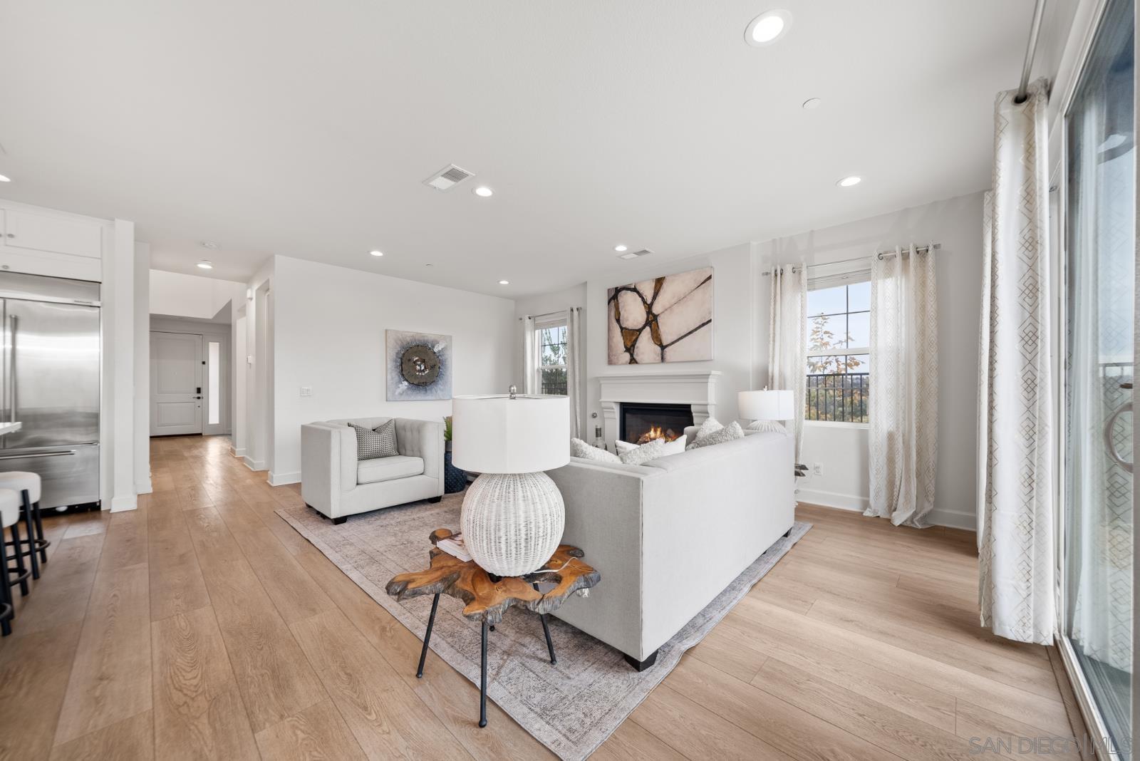 Detail Gallery Image 7 of 31 For 8304  the Grant Place, Bonita,  CA 91902 - 5 Beds | 4/1 Baths