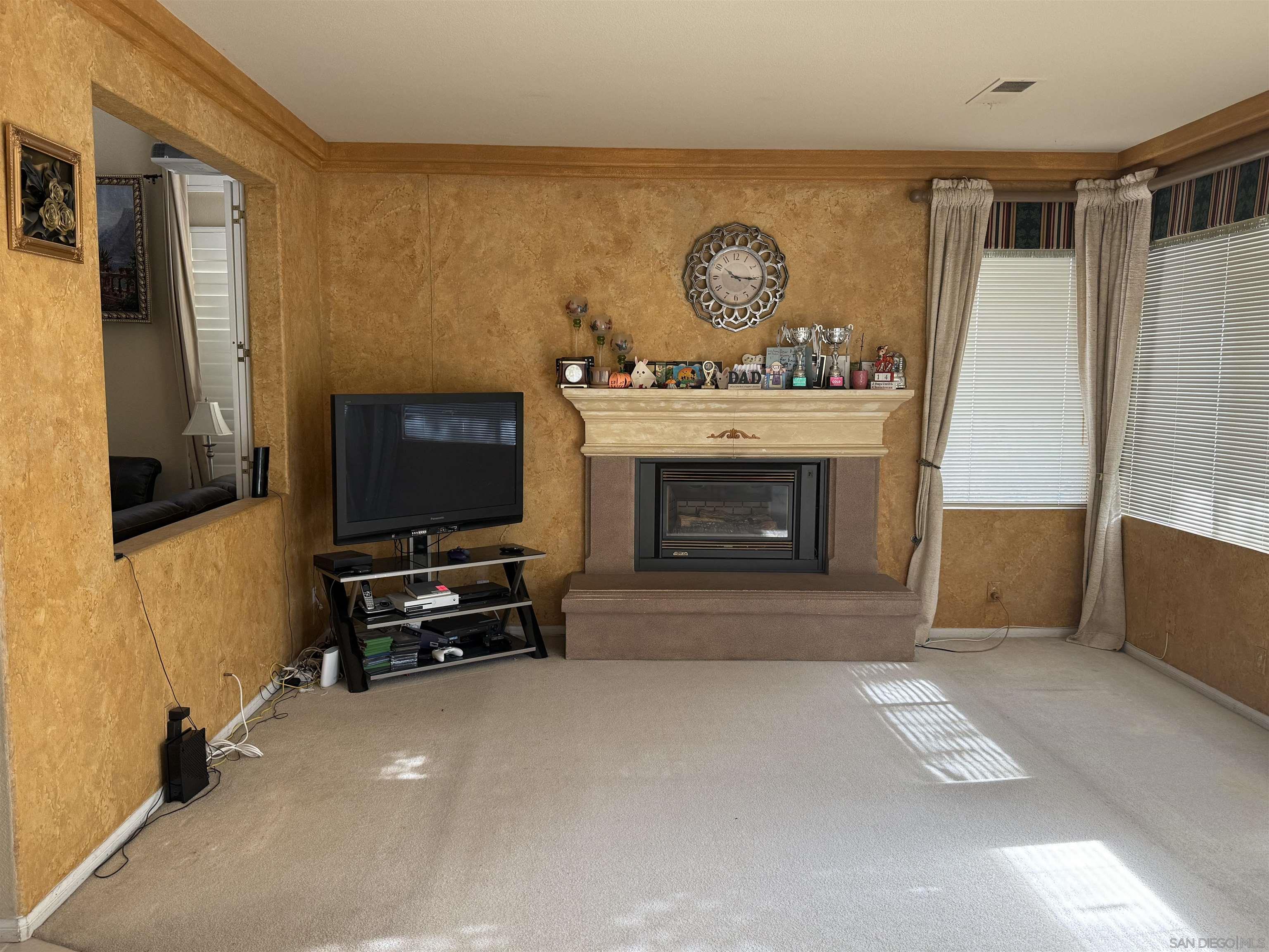 Detail Gallery Image 5 of 22 For 11373  Swan Canyon Rd, San Diego,  CA 92131 - 4 Beds | 3 Baths