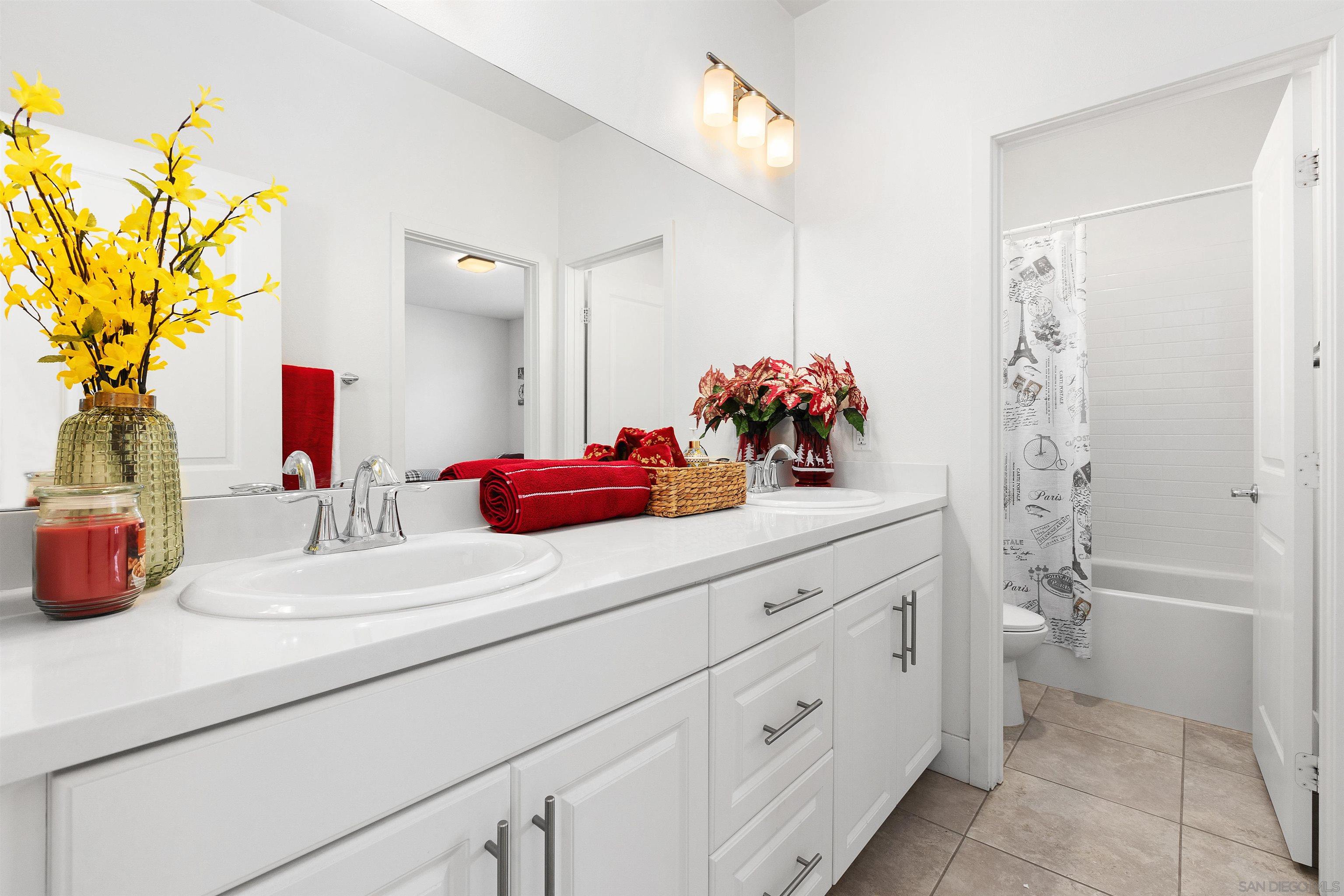 Detail Gallery Image 27 of 45 For 35732  Garrano Ln, Fallbrook,  CA 92028 - 4 Beds | 4/3 Baths