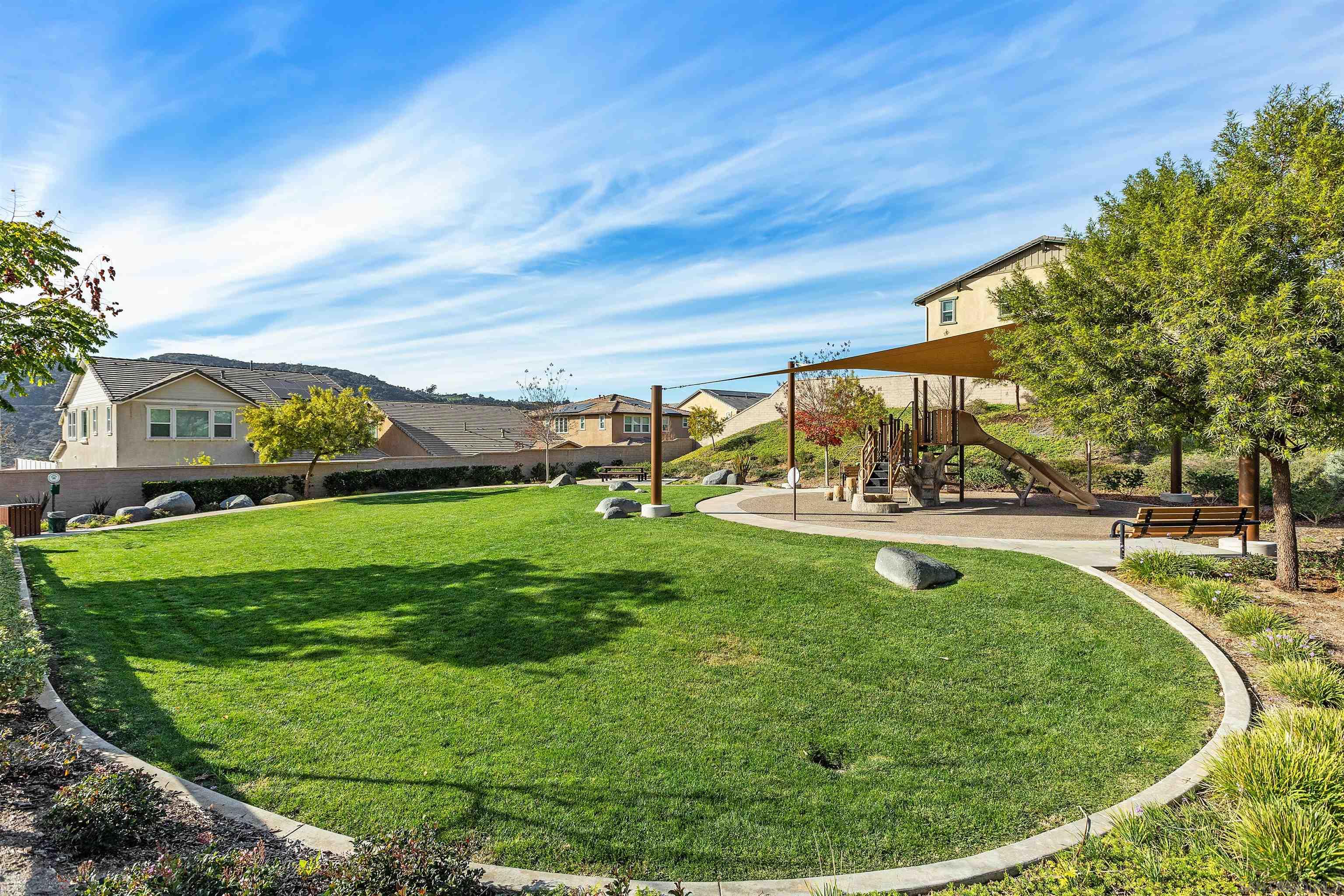 Detail Gallery Image 44 of 45 For 35732  Garrano Ln, Fallbrook,  CA 92028 - 4 Beds | 4/3 Baths