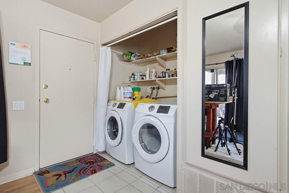 Detail Gallery Image 17 of 42 For 9036  Caminito Vera, San Diego,  CA 92126 - 3 Beds | 2 Baths