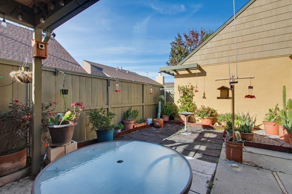 Detail Gallery Image 21 of 42 For 9036  Caminito Vera, San Diego,  CA 92126 - 3 Beds | 2 Baths