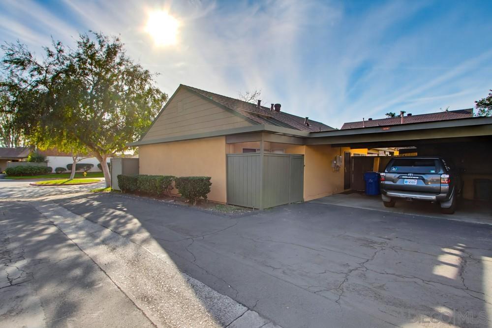 Detail Gallery Image 5 of 42 For 9036  Caminito Vera, San Diego,  CA 92126 - 3 Beds | 2 Baths