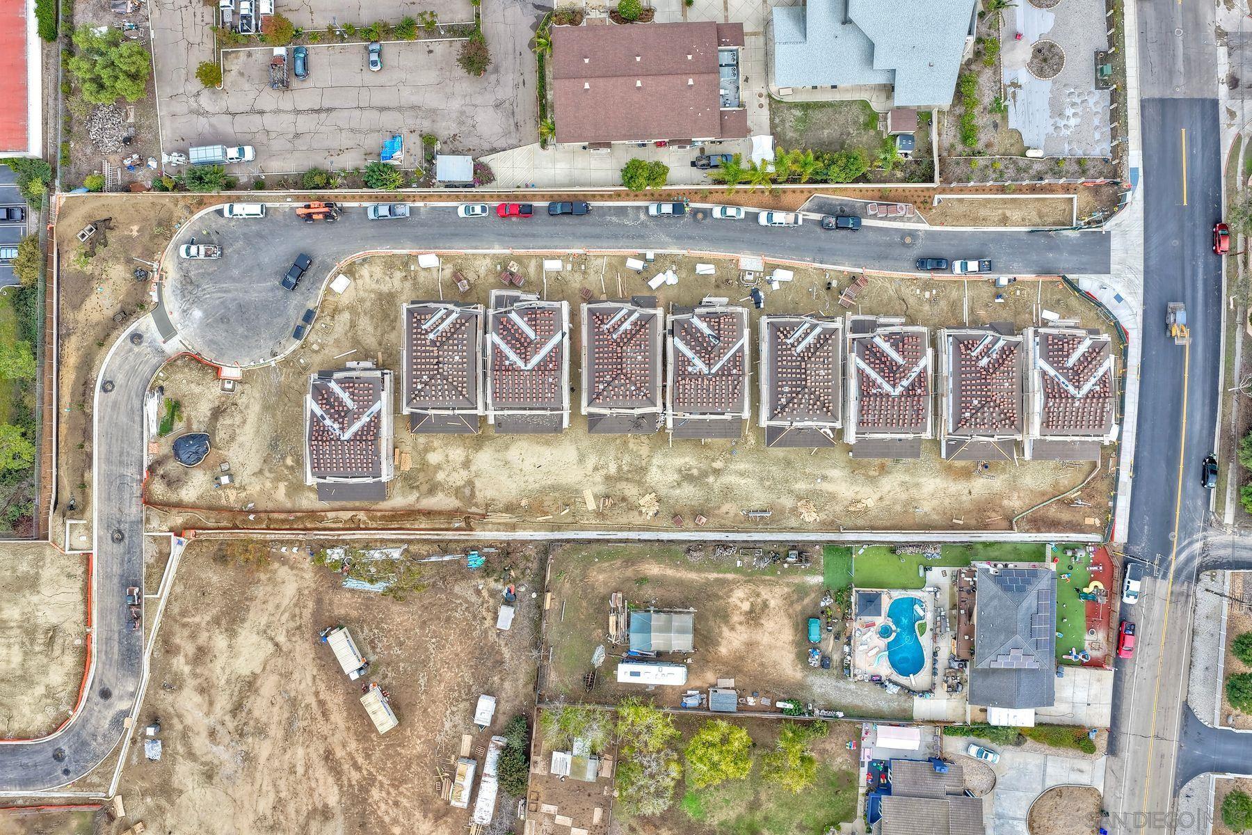 Detail Gallery Image 5 of 8 For 793  Michael Ct, Vista,  CA 92081 - 4 Beds | 3/1 Baths