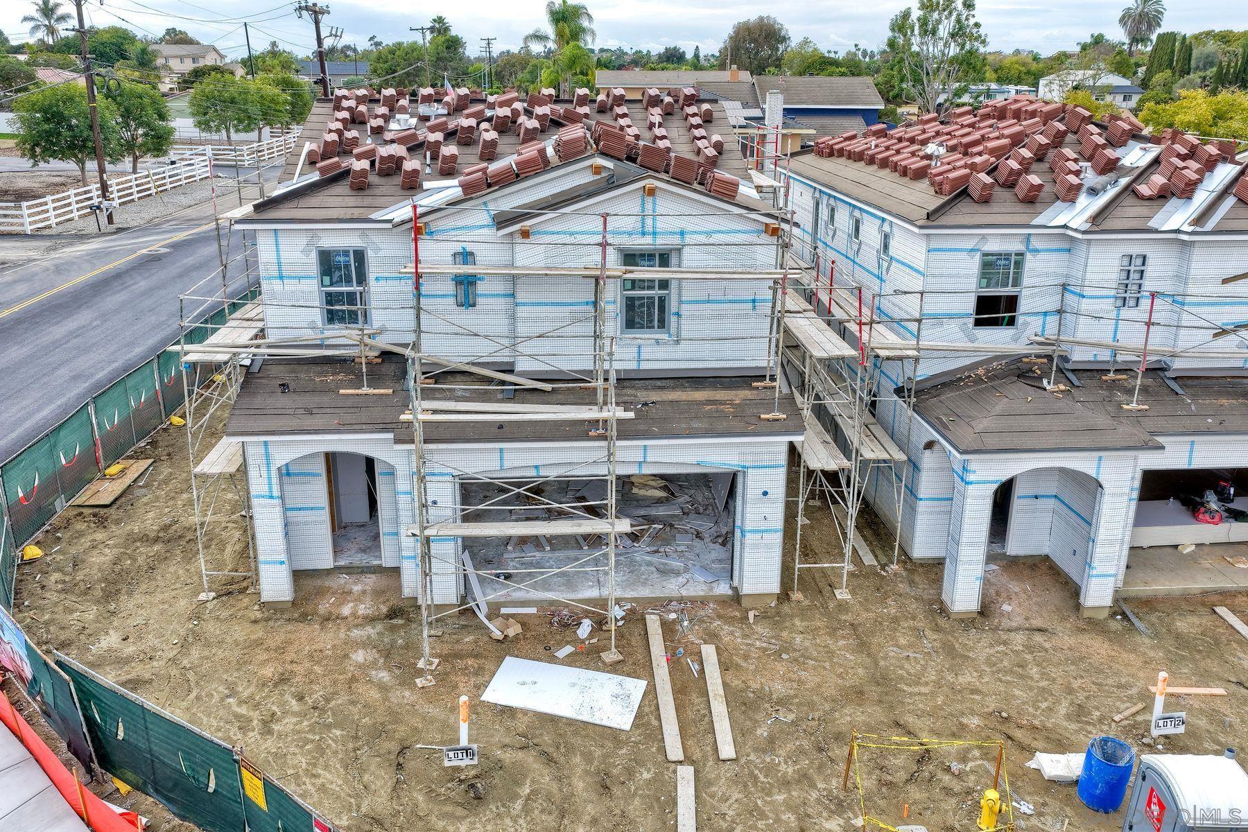 Detail Gallery Image 6 of 8 For 793  Michael Ct, Vista,  CA 92081 - 4 Beds | 3/1 Baths