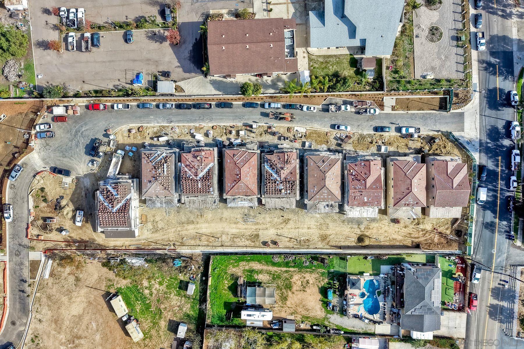 Detail Gallery Image 6 of 9 For 793  Michael Ct, Vista,  CA 92081 - 4 Beds | 3/1 Baths