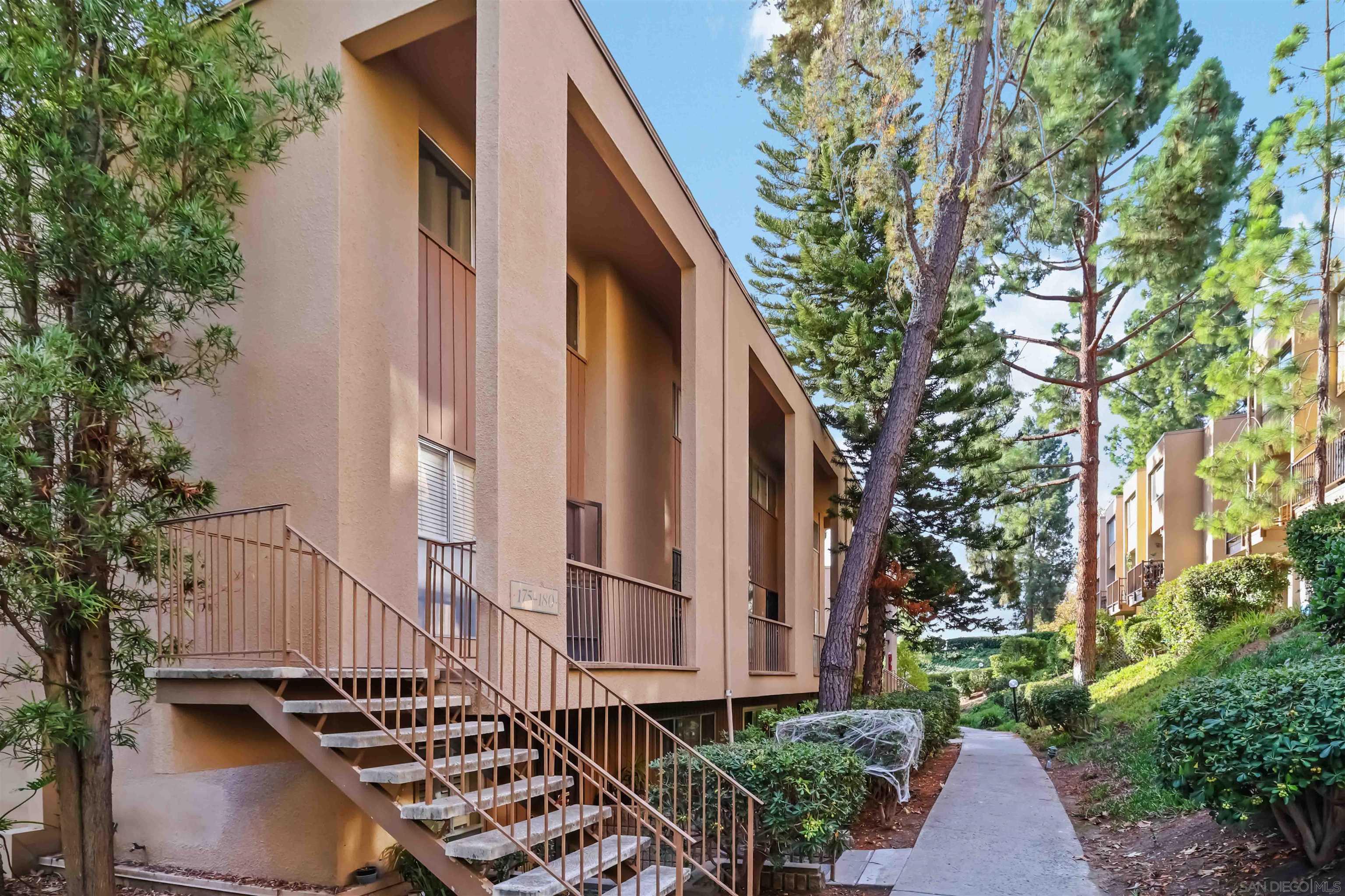 Front Image Thumbnail for SD250045913