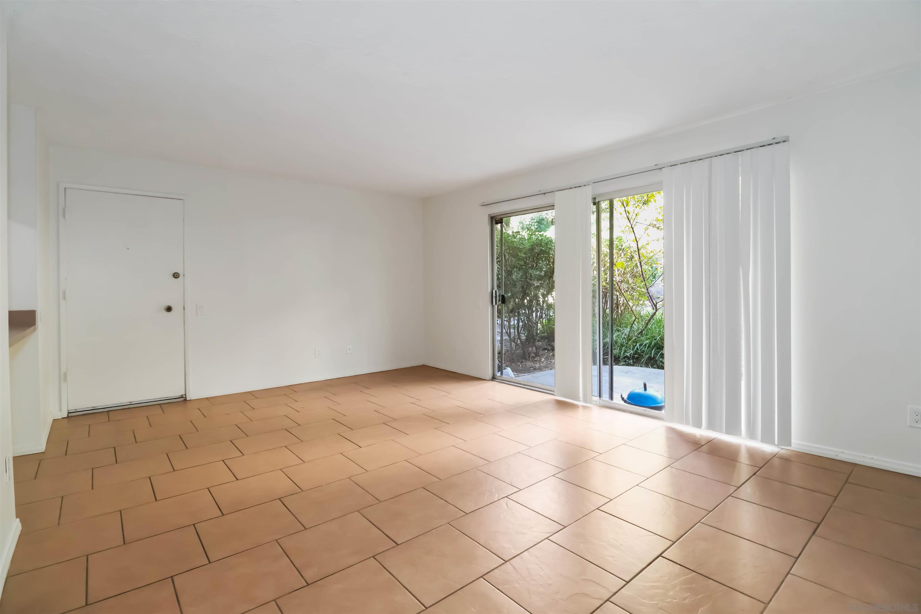 Detail Gallery Image 7 of 30 For 5700  Baltimore Dr  187, La Mesa,  CA 91941 - 1 Beds | 1 Baths