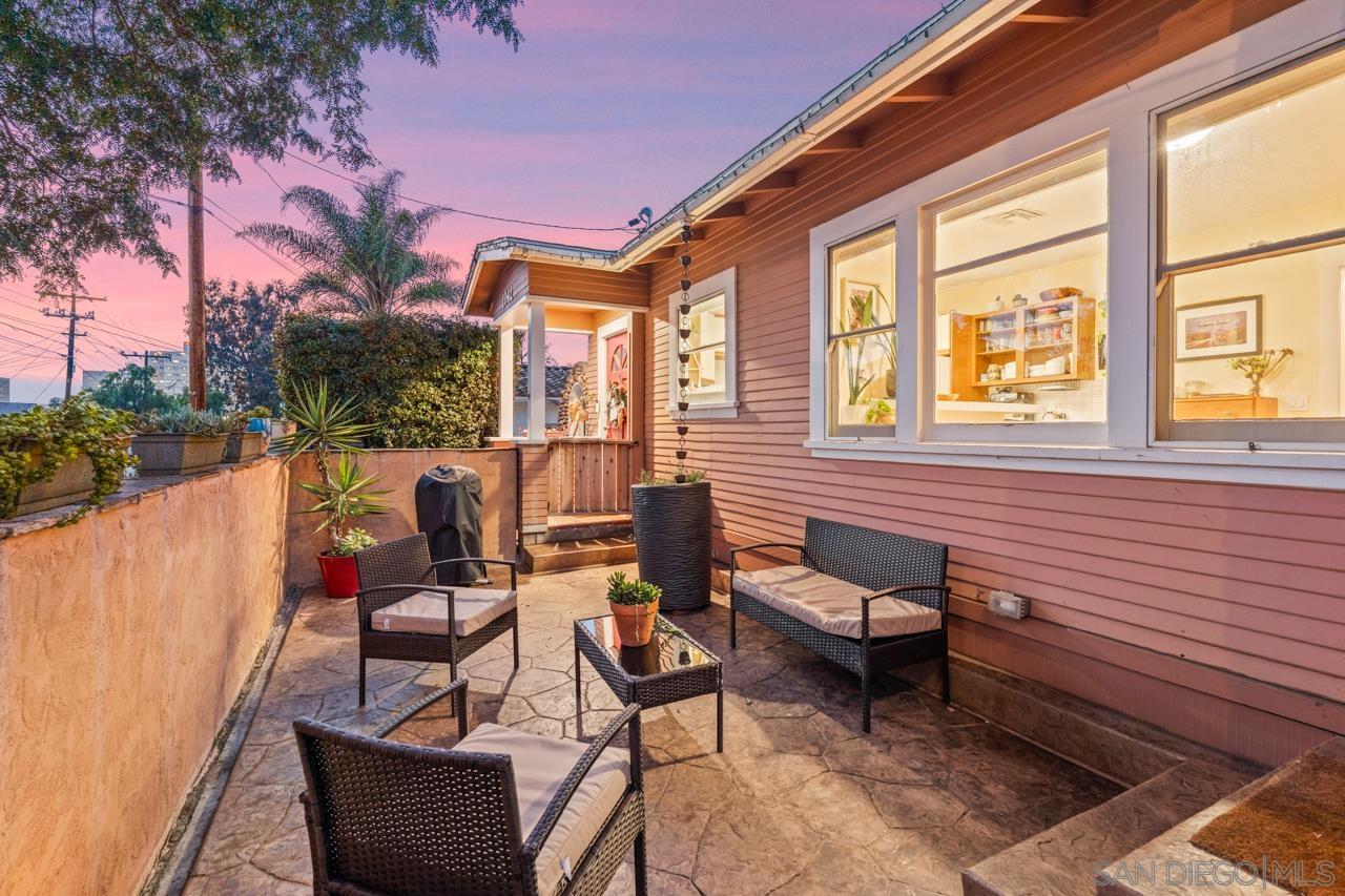 Detail Gallery Image 5 of 46 For 1042  Lincoln Ave, San Diego,  CA 92103 - 3 Beds | 3 Baths