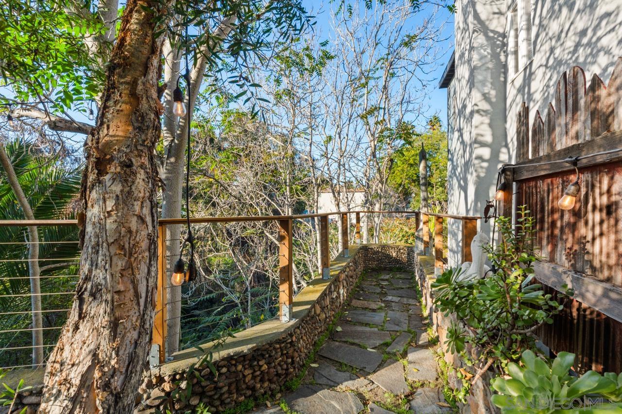 Detail Gallery Image 42 of 46 For 1042  Lincoln Ave, San Diego,  CA 92103 - 3 Beds | 3 Baths