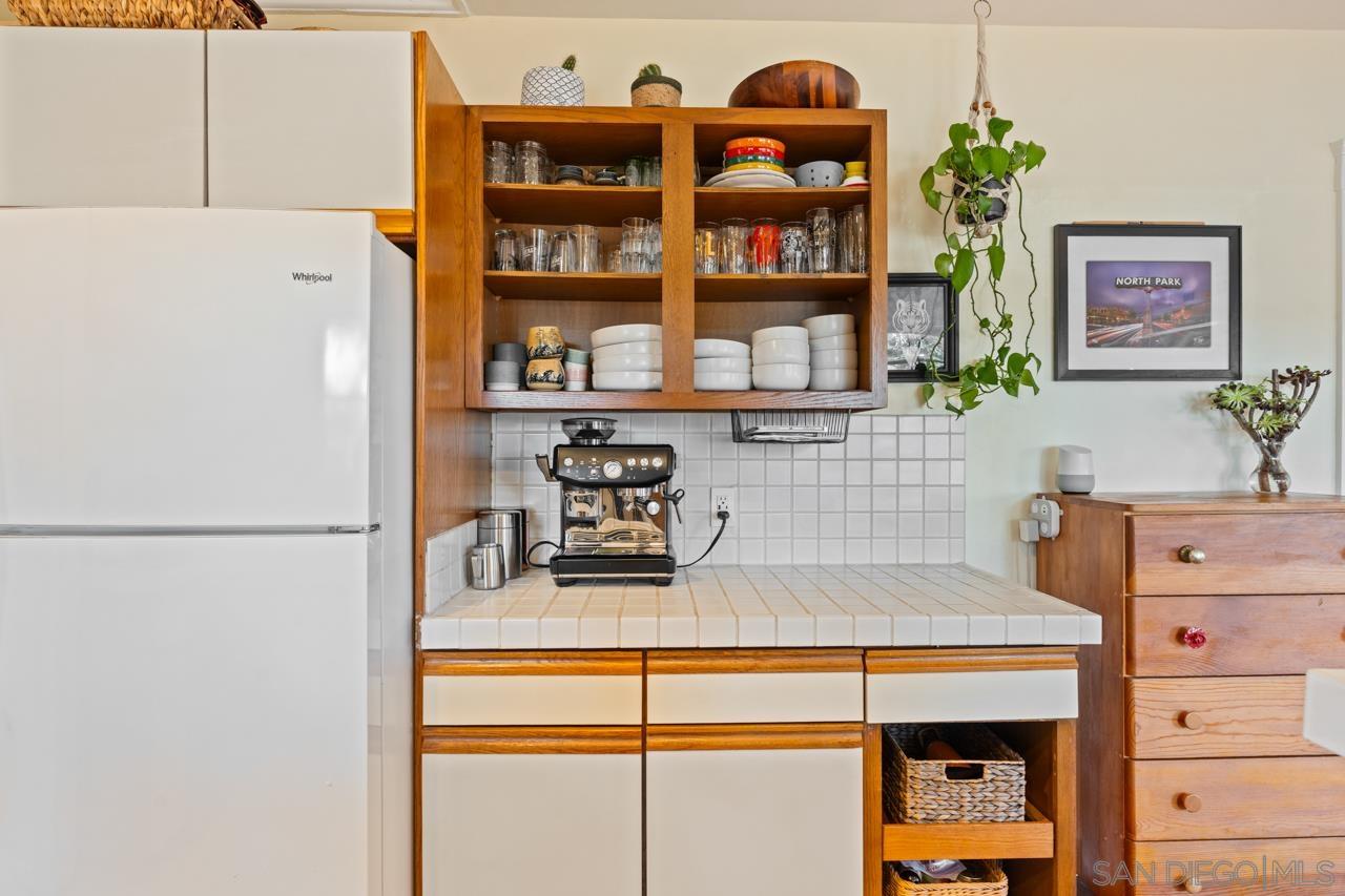 Detail Gallery Image 10 of 46 For 1042  Lincoln Ave, San Diego,  CA 92103 - 3 Beds | 3 Baths