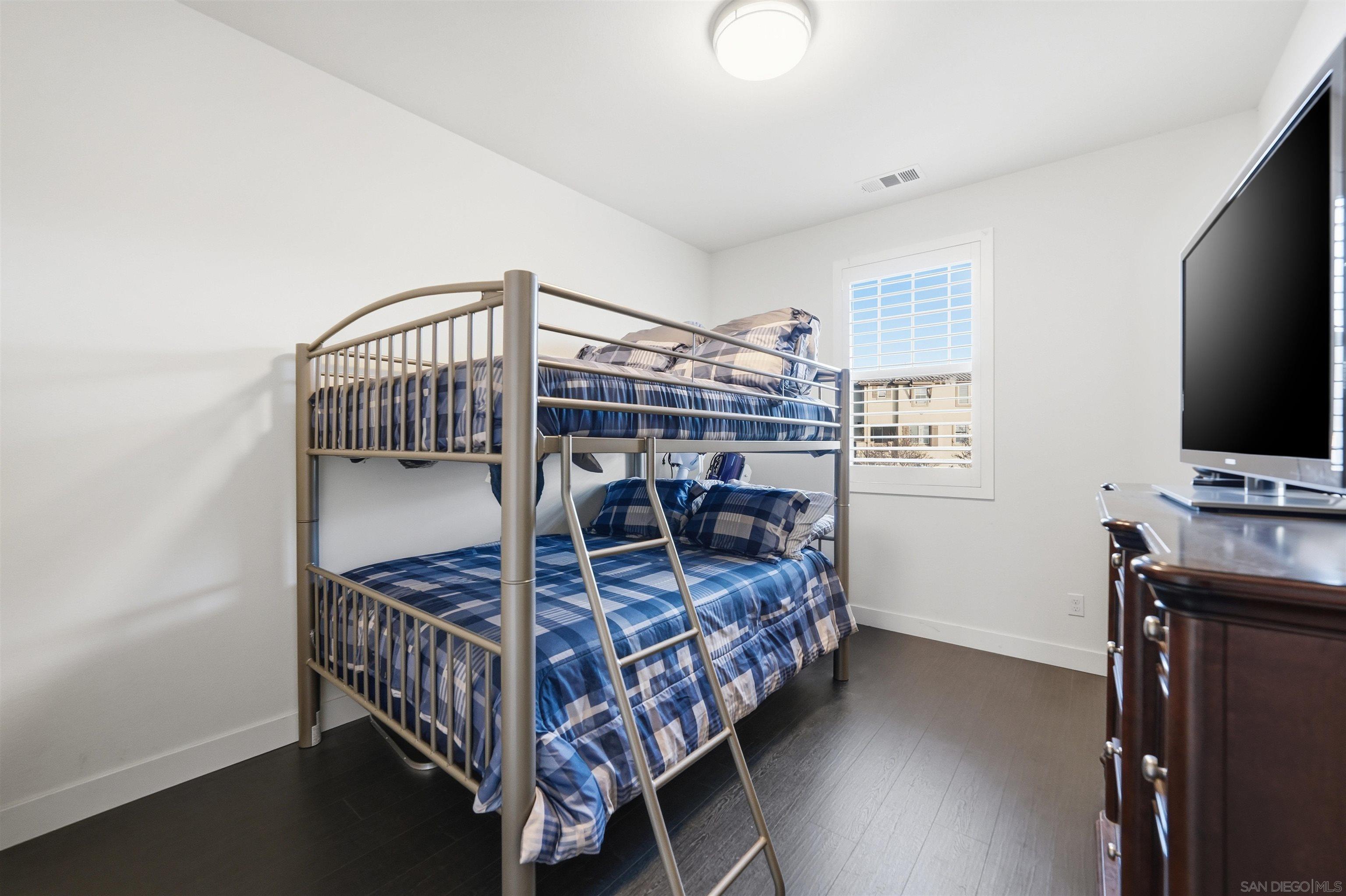 Detail Gallery Image 21 of 39 For 1740  San Eugenio, San Diego,  CA 92154 - 3 Beds | 2/1 Baths