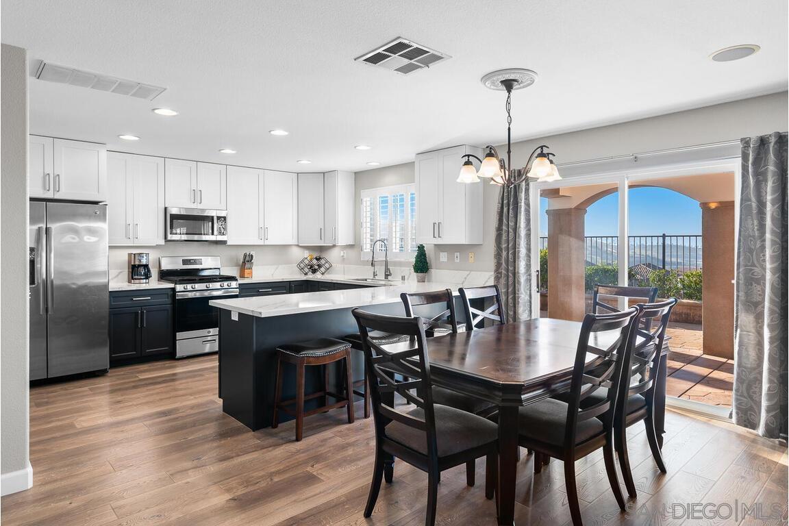 Detail Gallery Image 14 of 50 For 5648  Vista San Juanico, San Diego,  CA 92154 - 4 Beds | 2/1 Baths