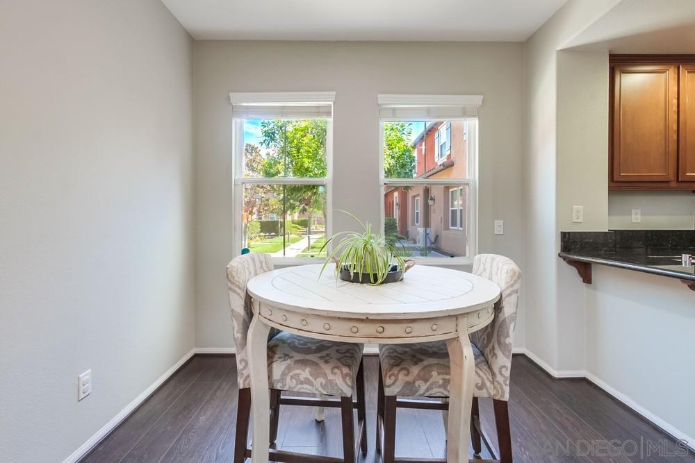 Detail Gallery Image 13 of 40 For 17022  Calle Trevino  #13,  San Diego,  CA 92127 - 2 Beds | 2/1 Baths