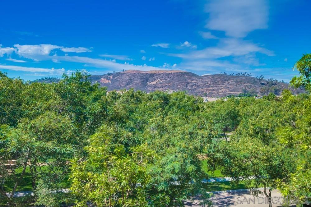 Detail Gallery Image 31 of 40 For 17022  Calle Trevino  #13,  San Diego,  CA 92127 - 2 Beds | 2/1 Baths