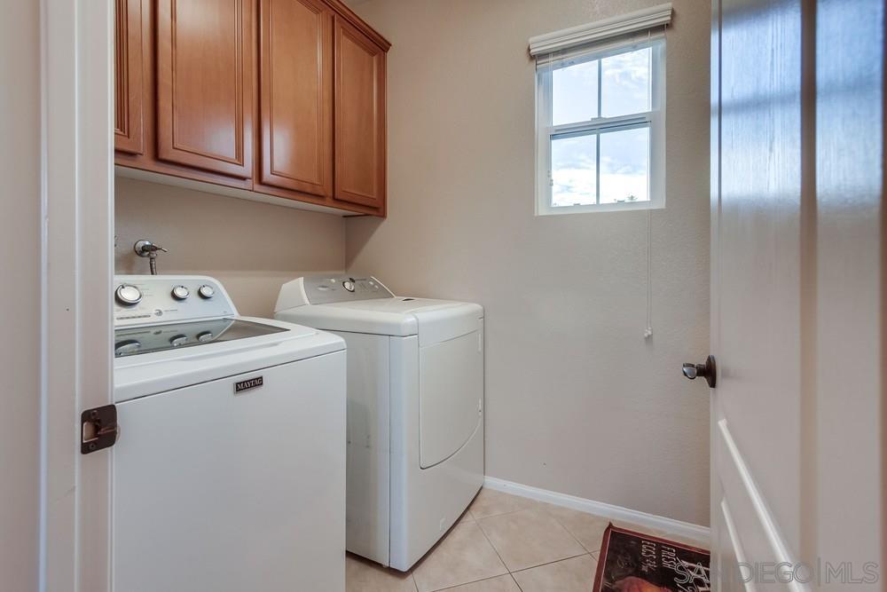 Detail Gallery Image 34 of 40 For 17022  Calle Trevino  #13,  San Diego,  CA 92127 - 2 Beds | 2/1 Baths