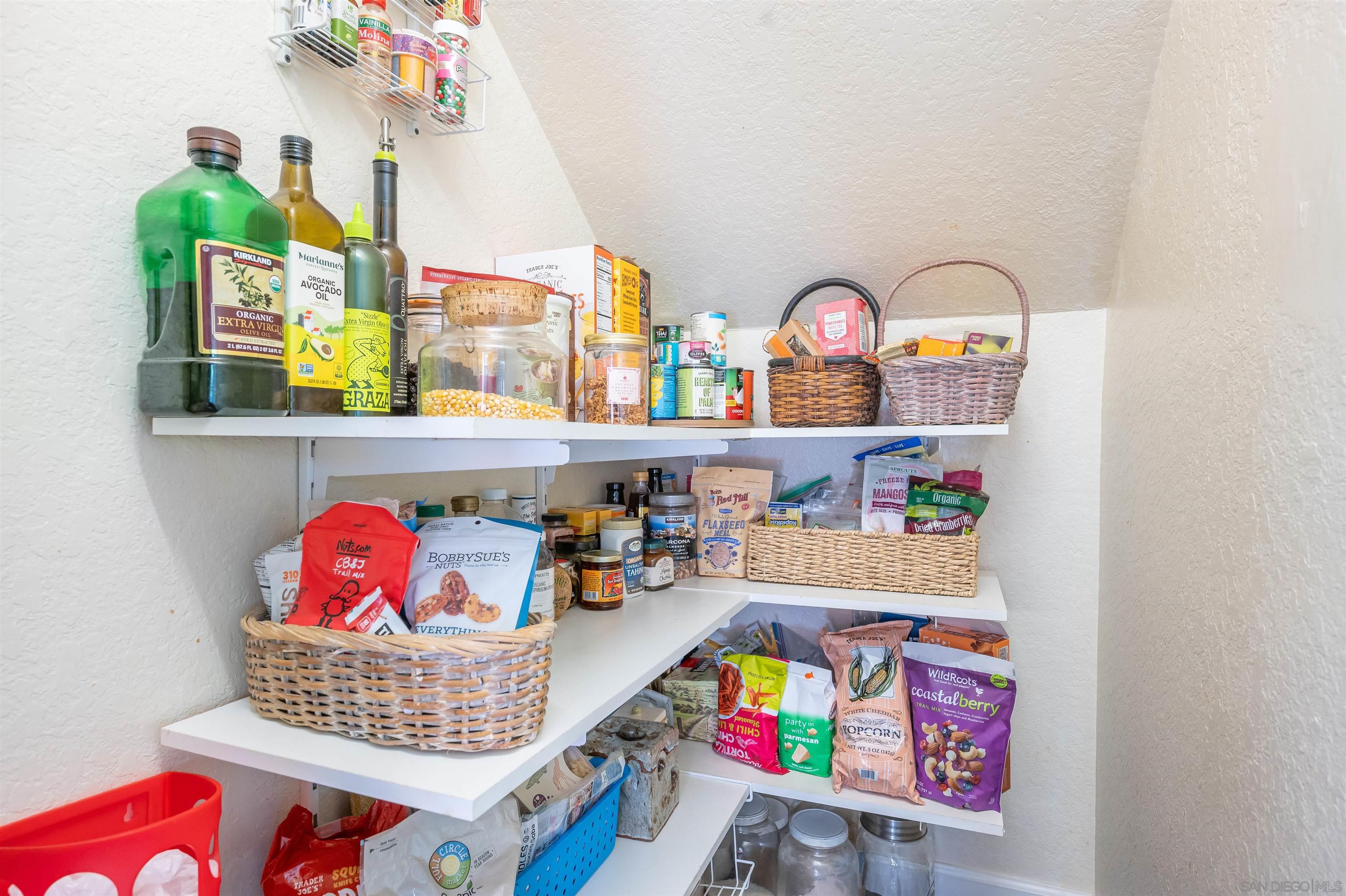 Detail Gallery Image 23 of 45 For 756  Fieldstone Lane, Encinitas,  CA 92024 - 4 Beds | 3 Baths