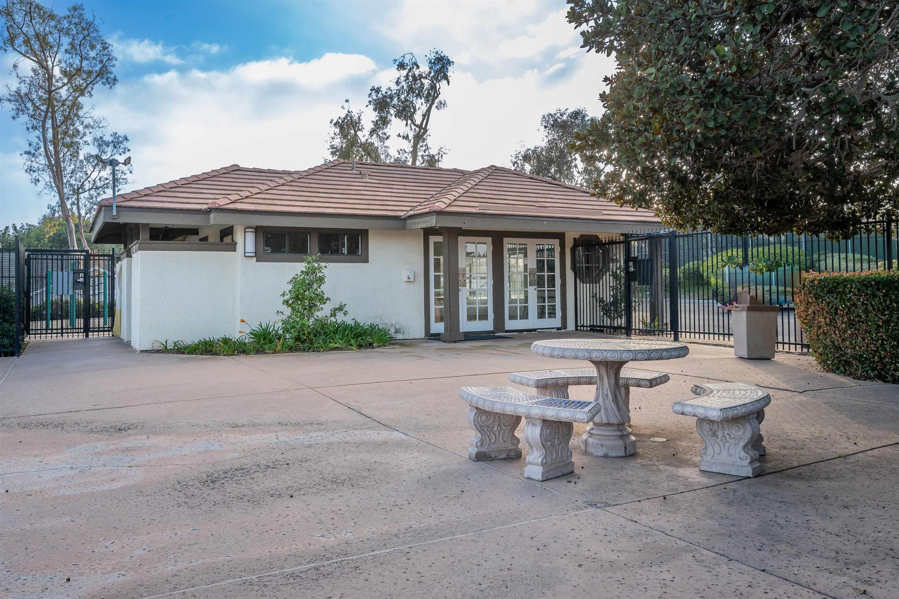 Detail Gallery Image 44 of 45 For 756  Fieldstone Lane, Encinitas,  CA 92024 - 4 Beds | 3 Baths