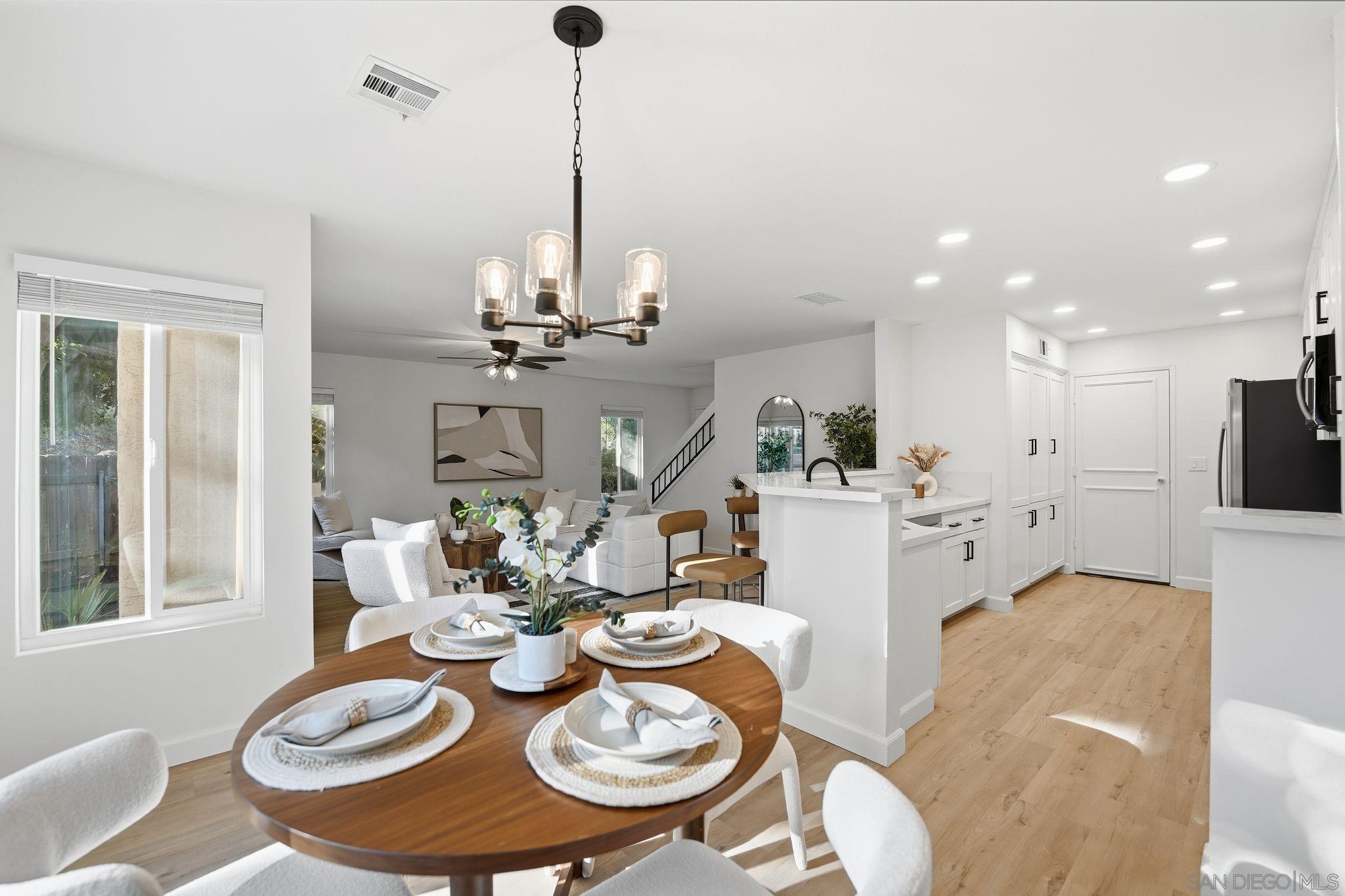 Detail Gallery Image 15 of 44 For 7551  Rainswept Ln, San Diego,  CA 92119 - 3 Beds | 2/1 Baths