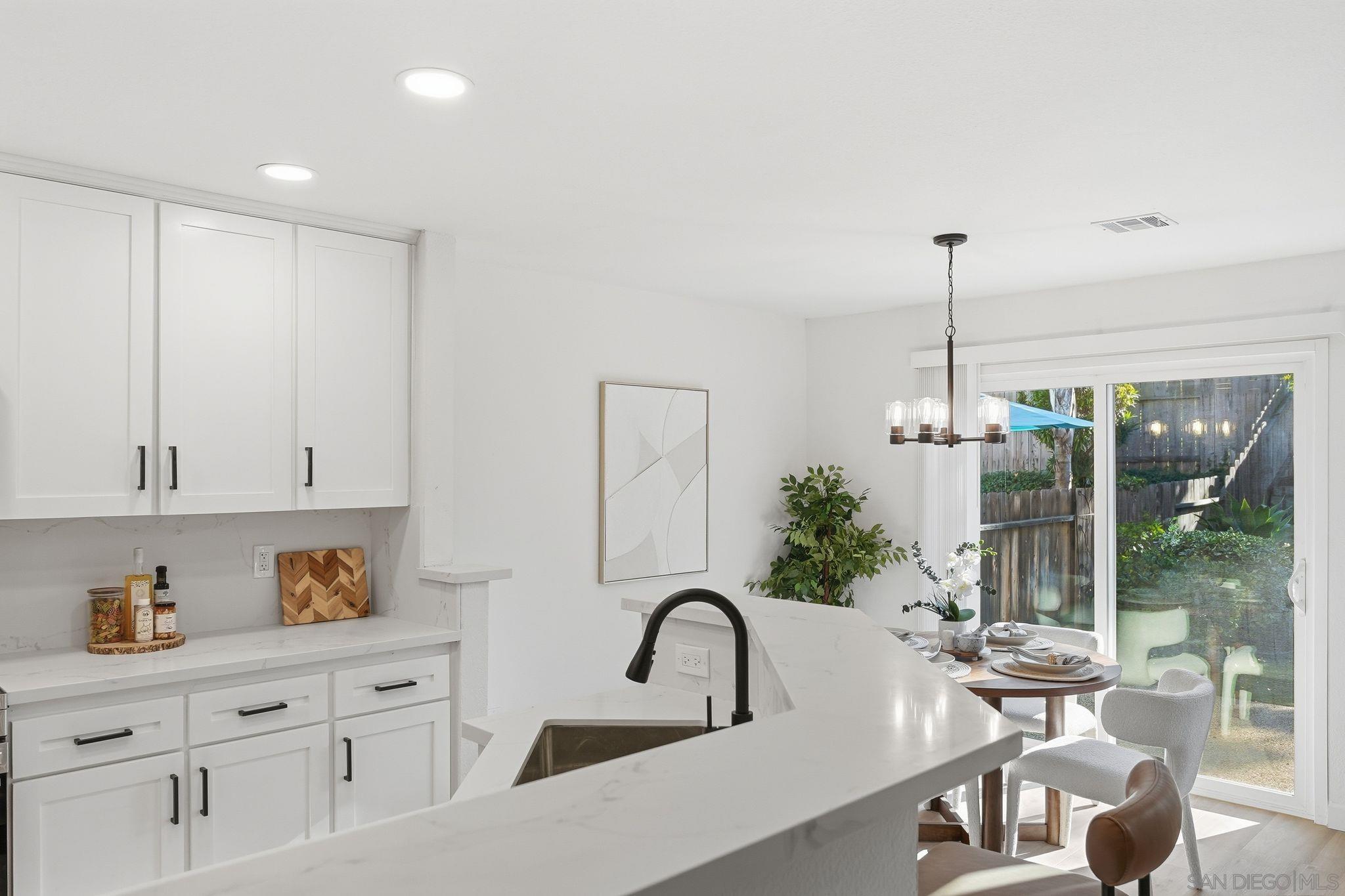 Detail Gallery Image 17 of 44 For 7551  Rainswept Ln, San Diego,  CA 92119 - 3 Beds | 2/1 Baths