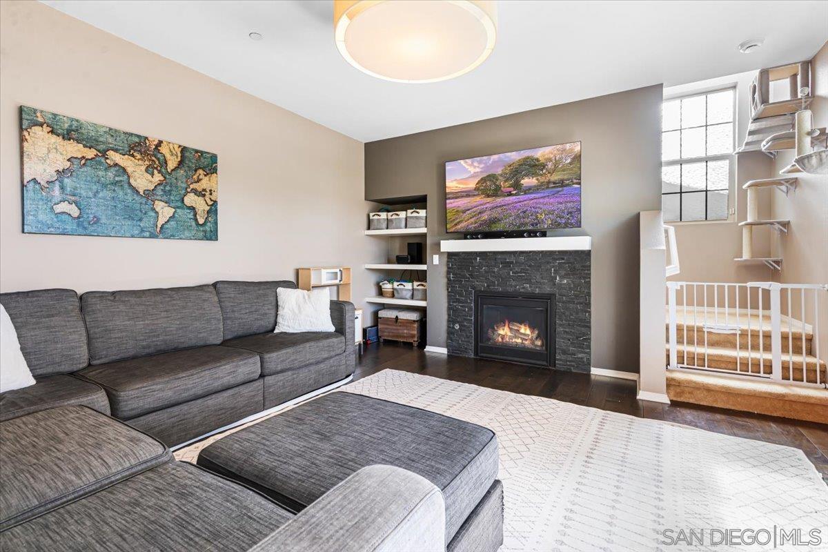 Detail Gallery Image 24 of 56 For 1302  Lorna Ave, El Cajon,  CA 92020 - 3 Beds | 2/1 Baths