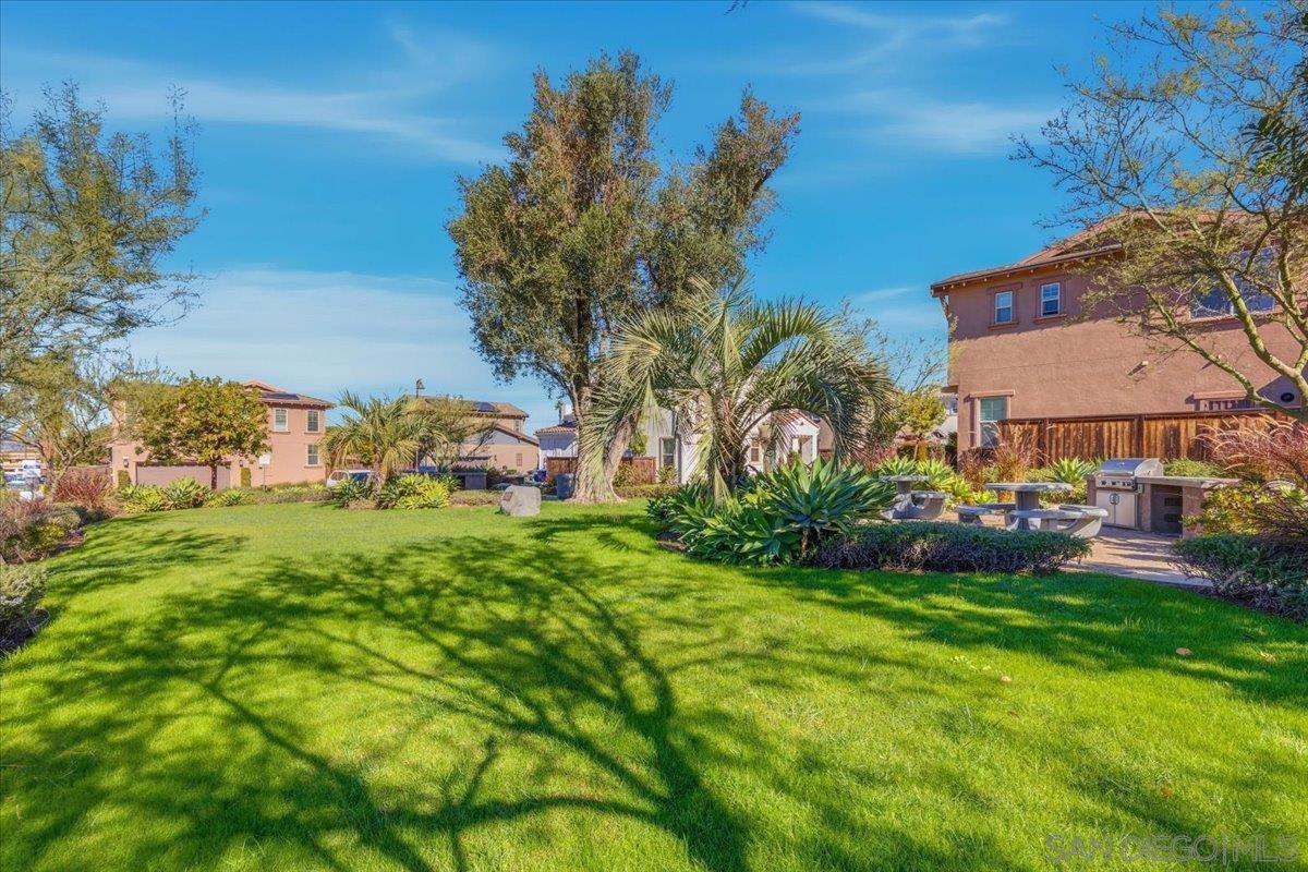 Detail Gallery Image 43 of 56 For 1302  Lorna Ave, El Cajon,  CA 92020 - 3 Beds | 2/1 Baths