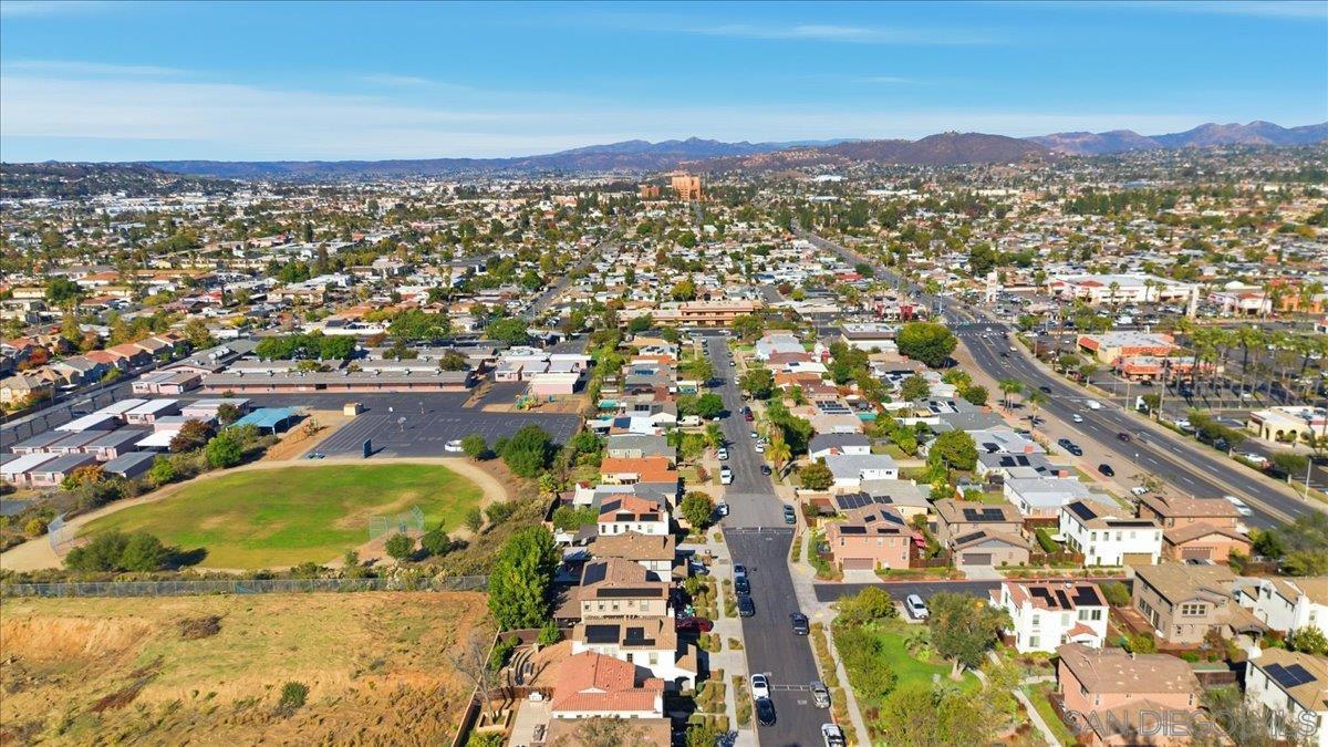 Detail Gallery Image 46 of 56 For 1302  Lorna Ave, El Cajon,  CA 92020 - 3 Beds | 2/1 Baths