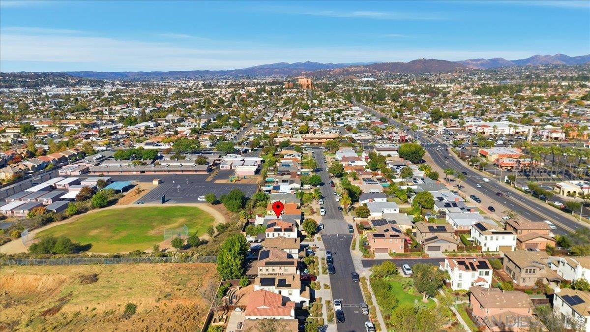 Detail Gallery Image 47 of 56 For 1302  Lorna Ave, El Cajon,  CA 92020 - 3 Beds | 2/1 Baths