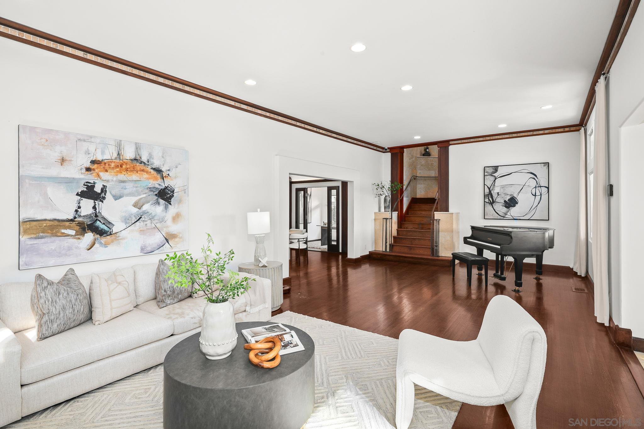 Detail Gallery Image 13 of 58 For 1728  West Lewis, San Diego,  CA 92103 - 6 Beds | 4/1 Baths