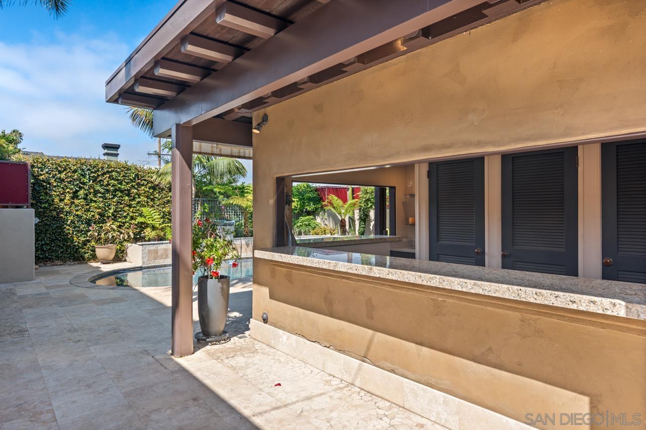 Detail Gallery Image 14 of 24 For 1728  West Lewis, San Diego,  CA 92103 - 6 Beds | 4/1 Baths