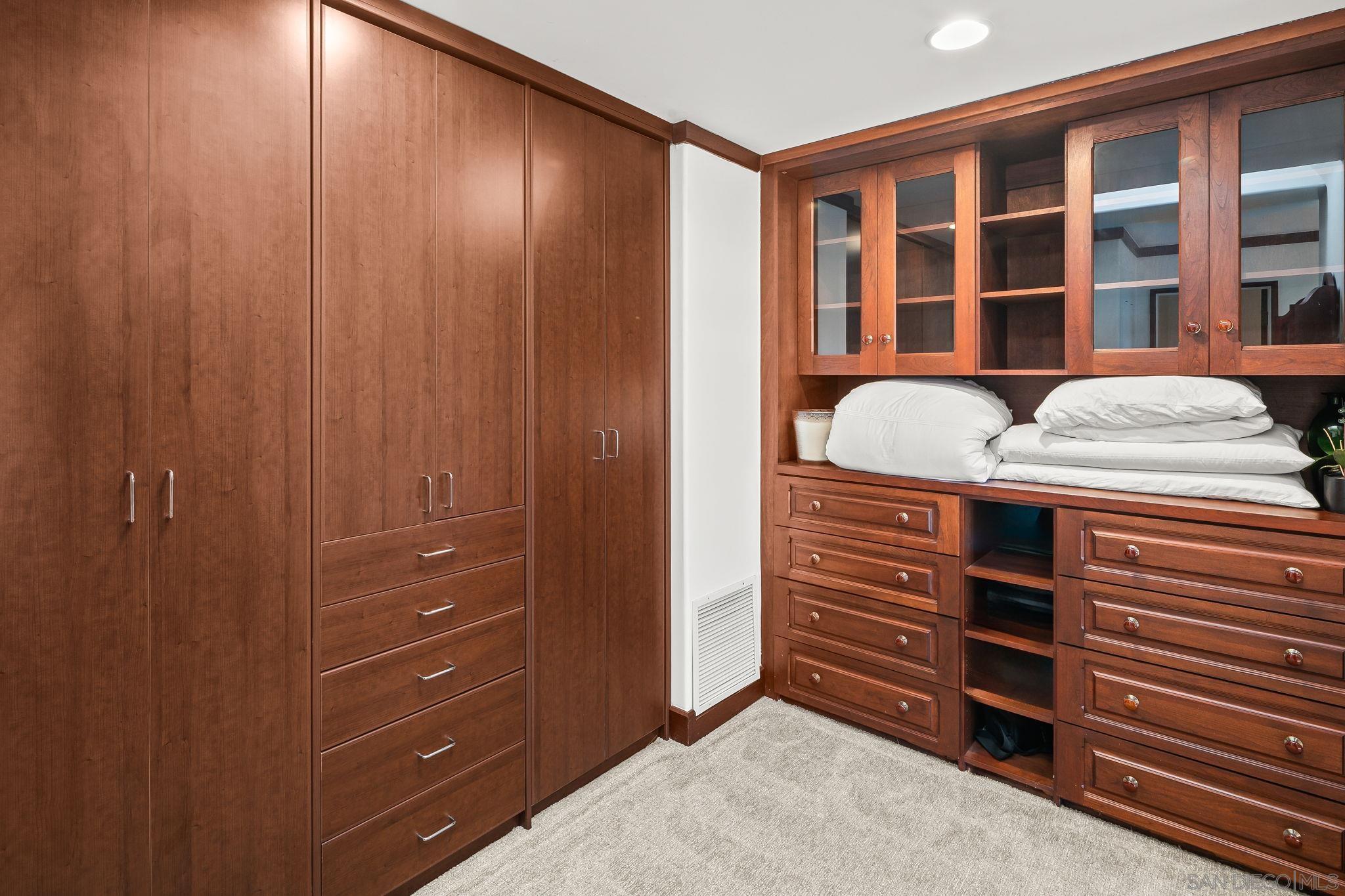 Detail Gallery Image 50 of 58 For 1728  West Lewis, San Diego,  CA 92103 - 6 Beds | 4/1 Baths