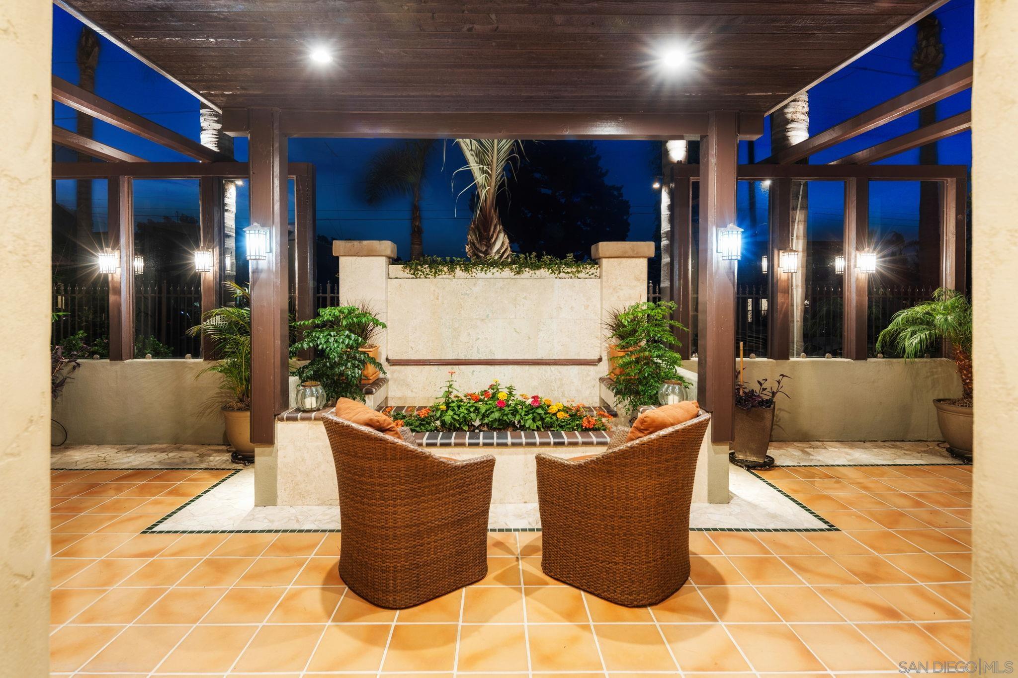 Detail Gallery Image 9 of 58 For 1728  West Lewis, San Diego,  CA 92103 - 6 Beds | 4/1 Baths