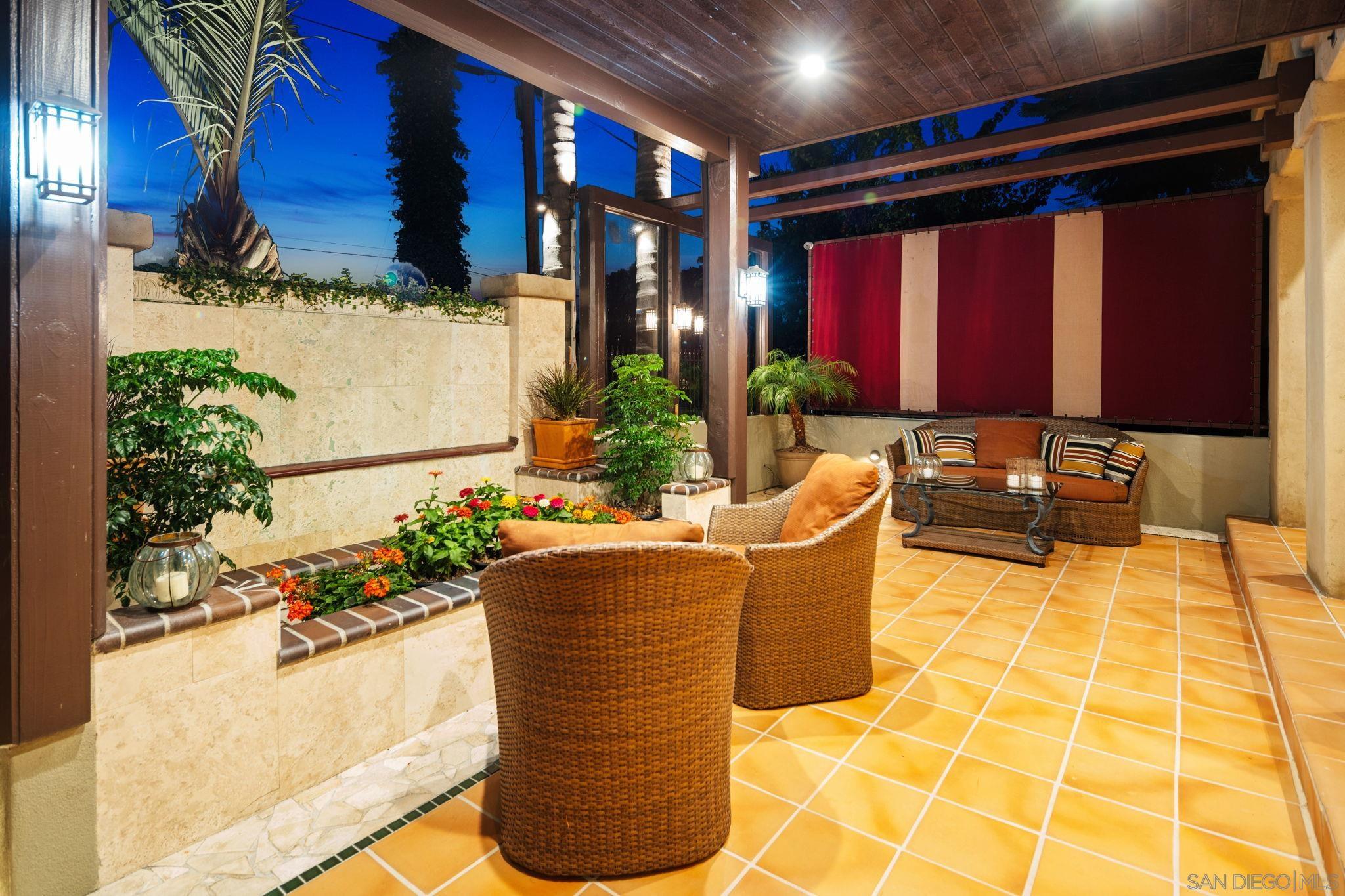 Detail Gallery Image 10 of 58 For 1728  West Lewis, San Diego,  CA 92103 - 6 Beds | 4/1 Baths